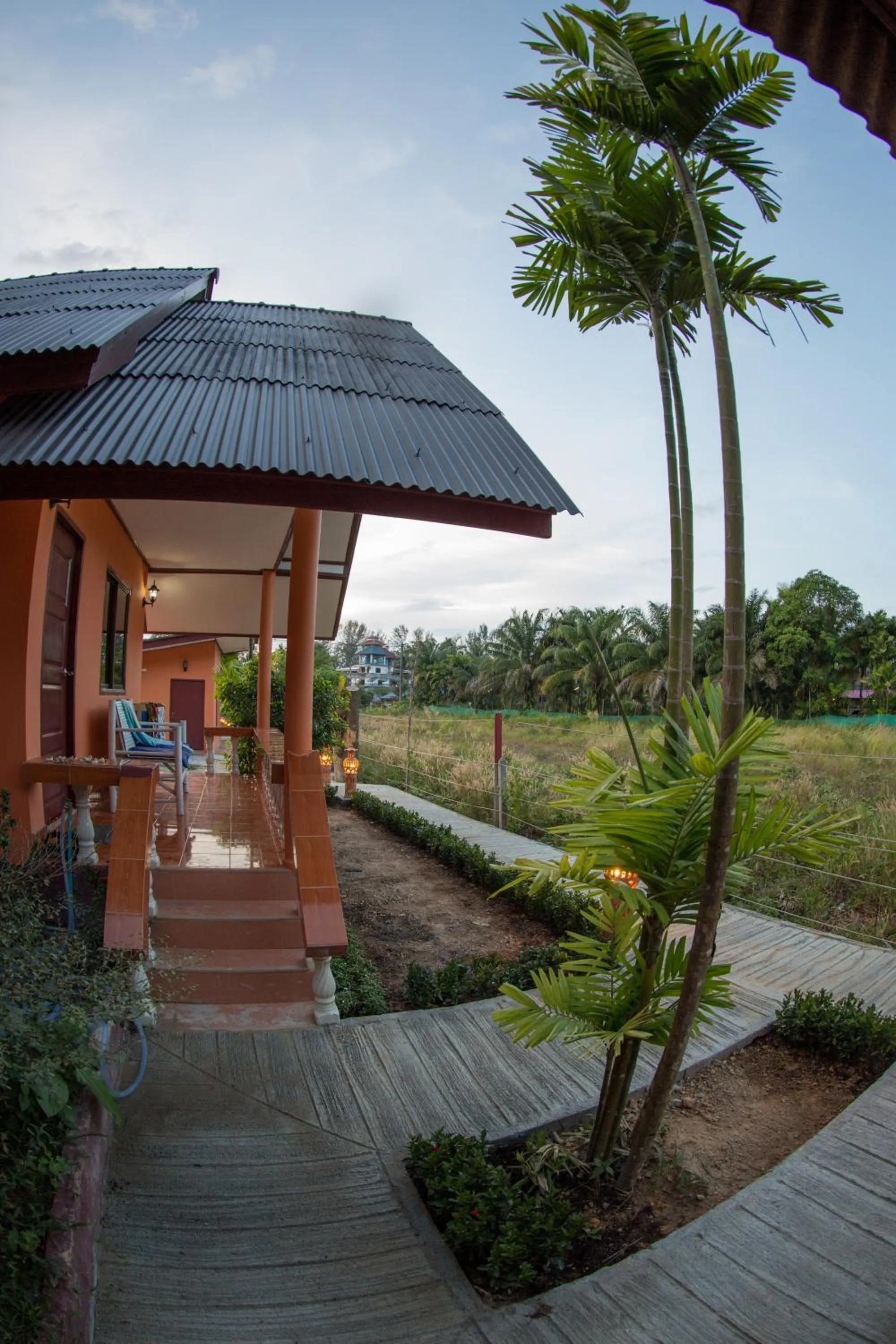 Property building in El Greco Bungalows Koh Lanta