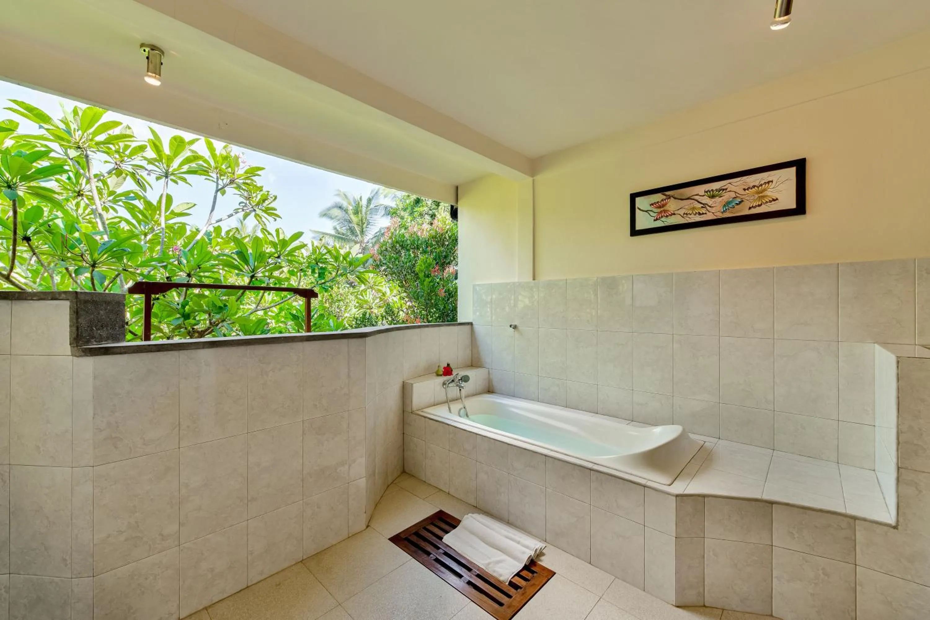 Bathroom in Kebun Indah Ubud