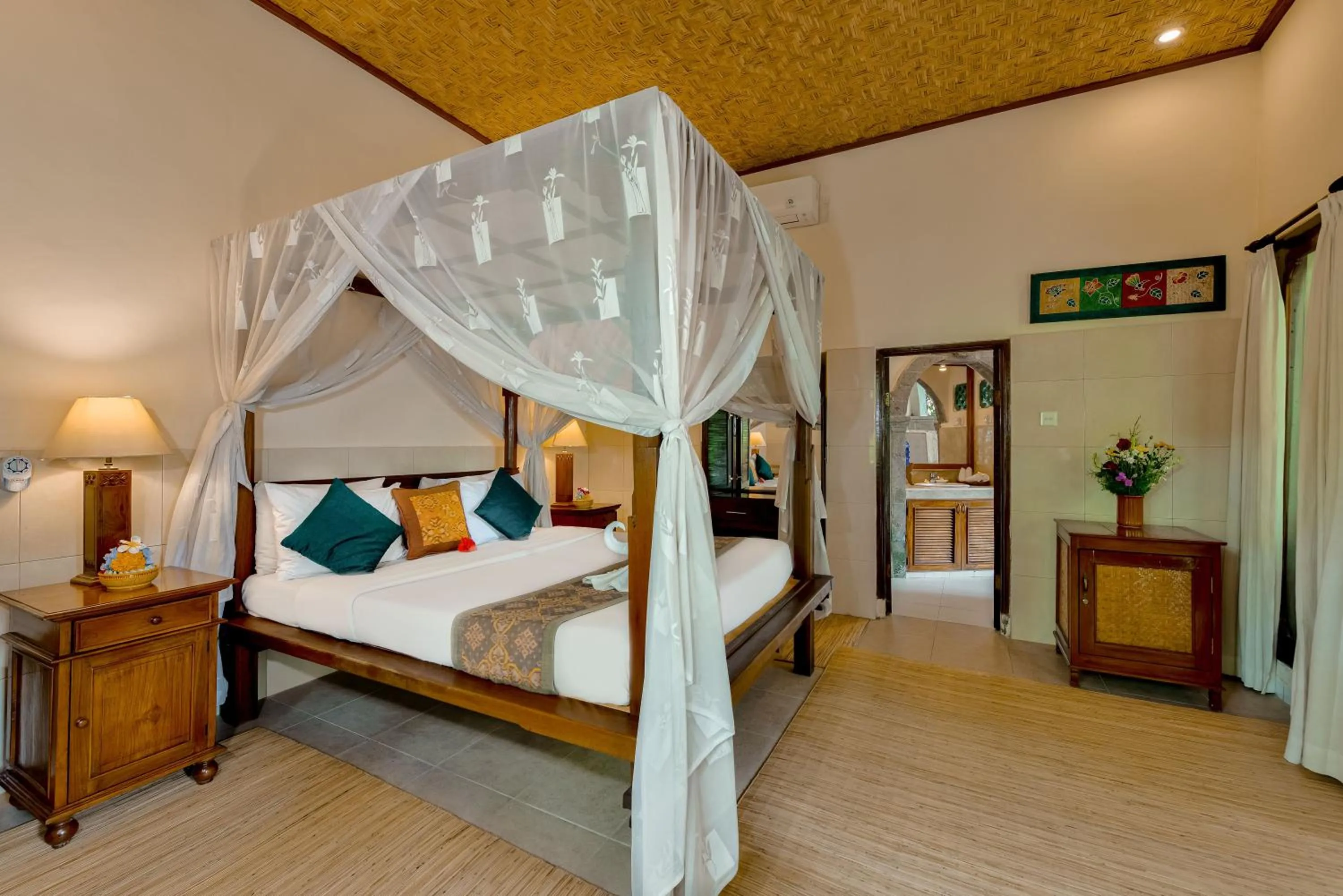 Bedroom, Bed in Kebun Indah Ubud