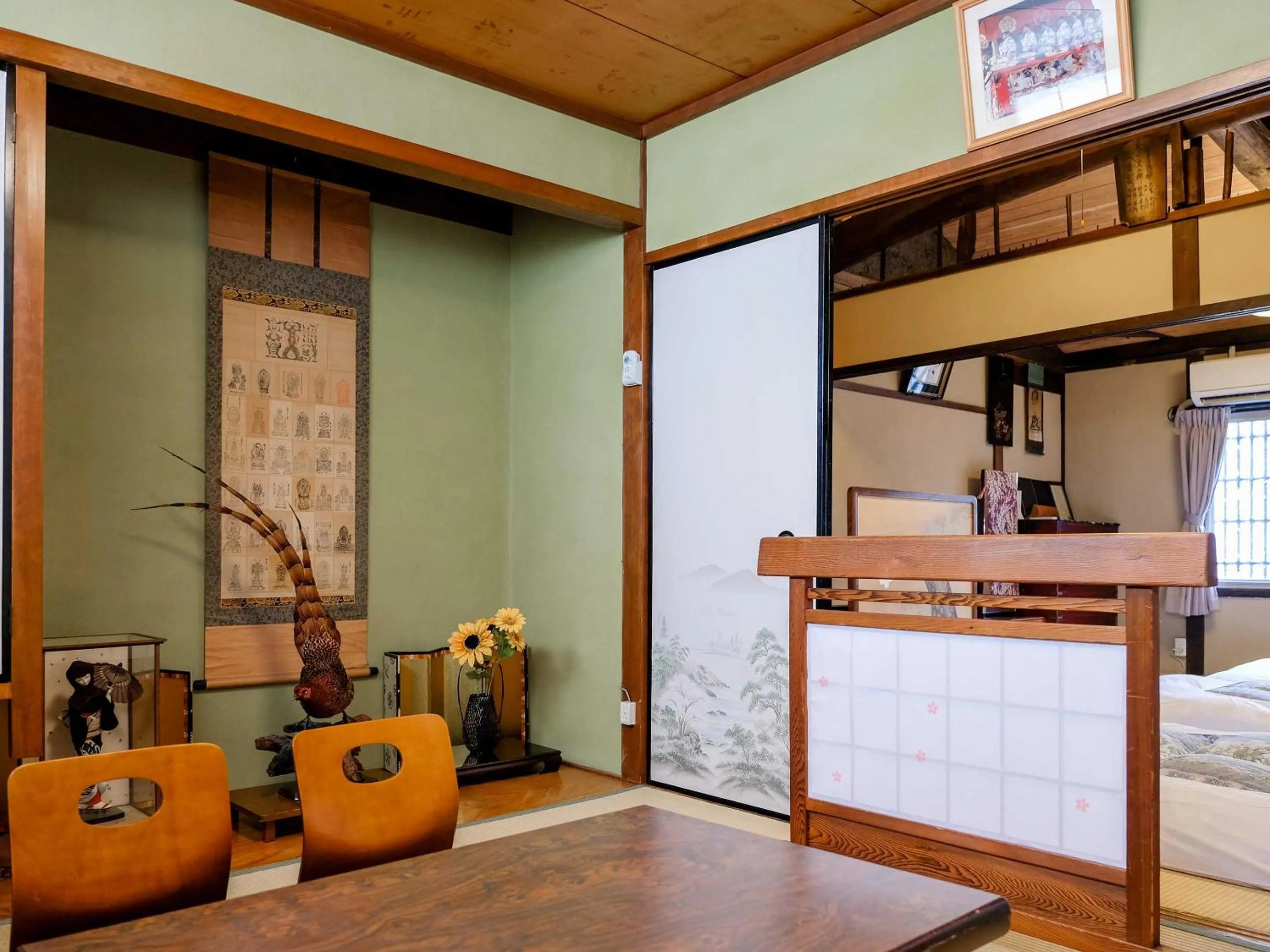Photo of the whole room in K-style kinkakuji