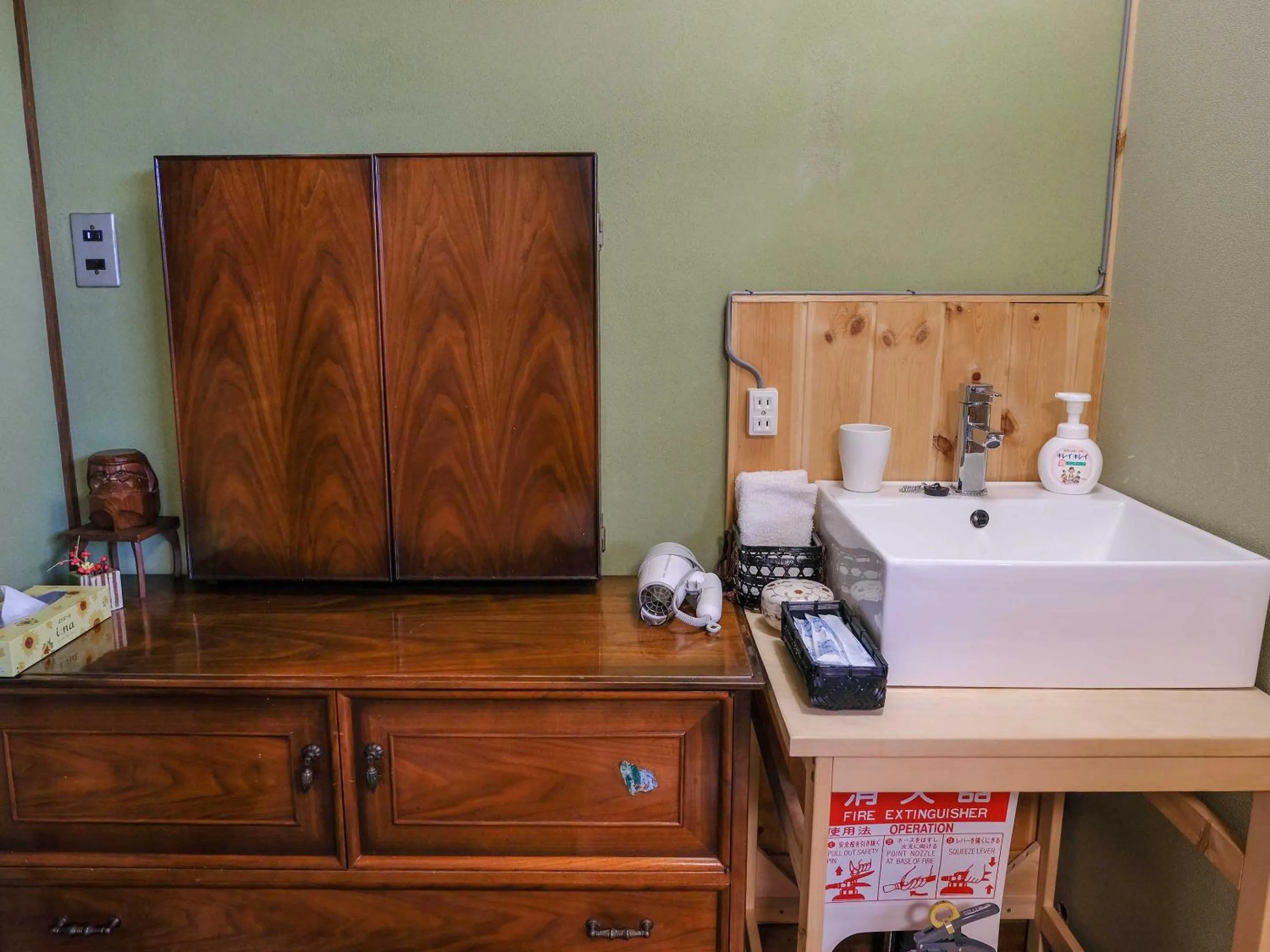 Toilet in K-style kinkakuji