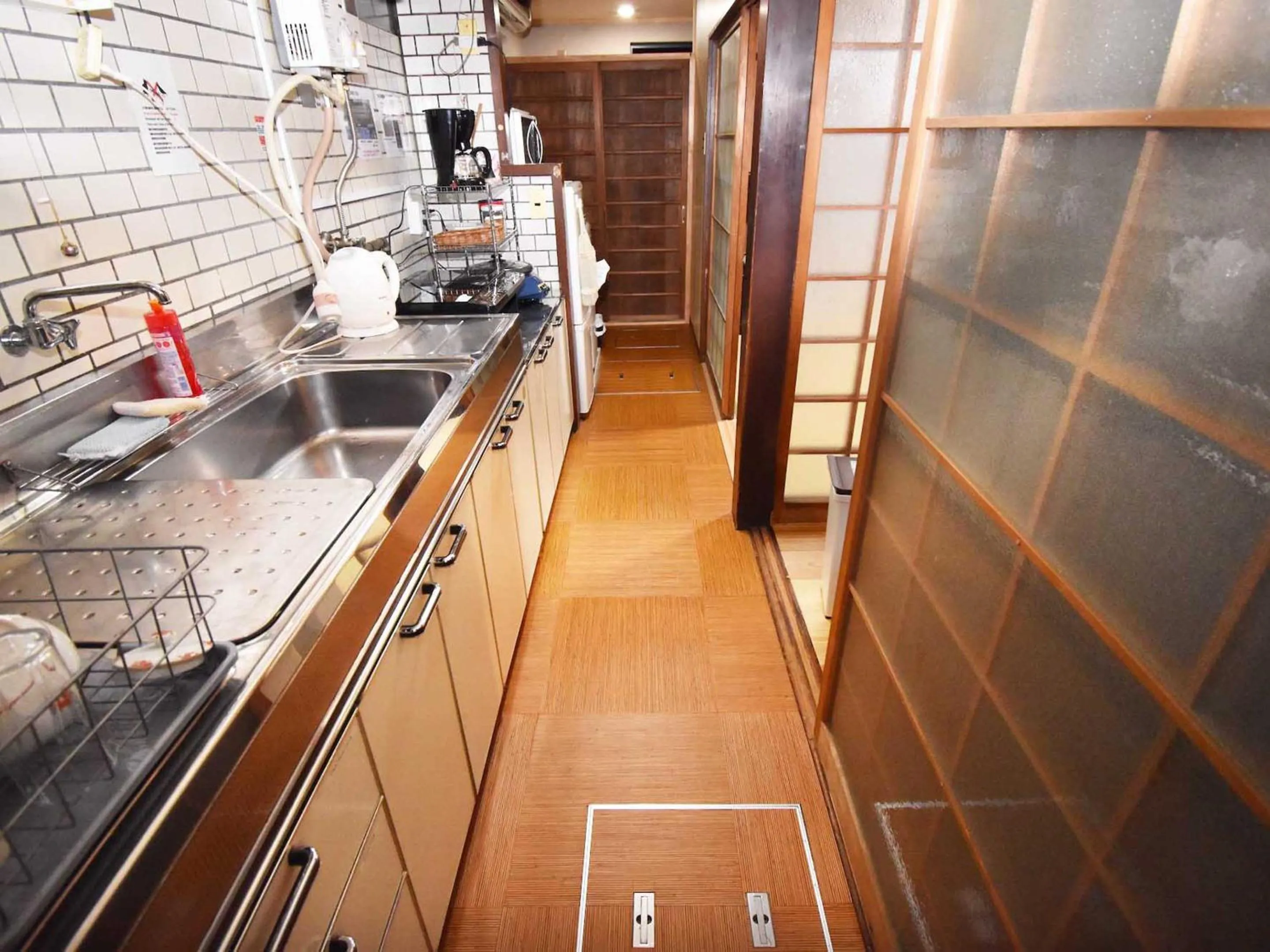 Kitchen or kitchenette in K-style kinkakuji