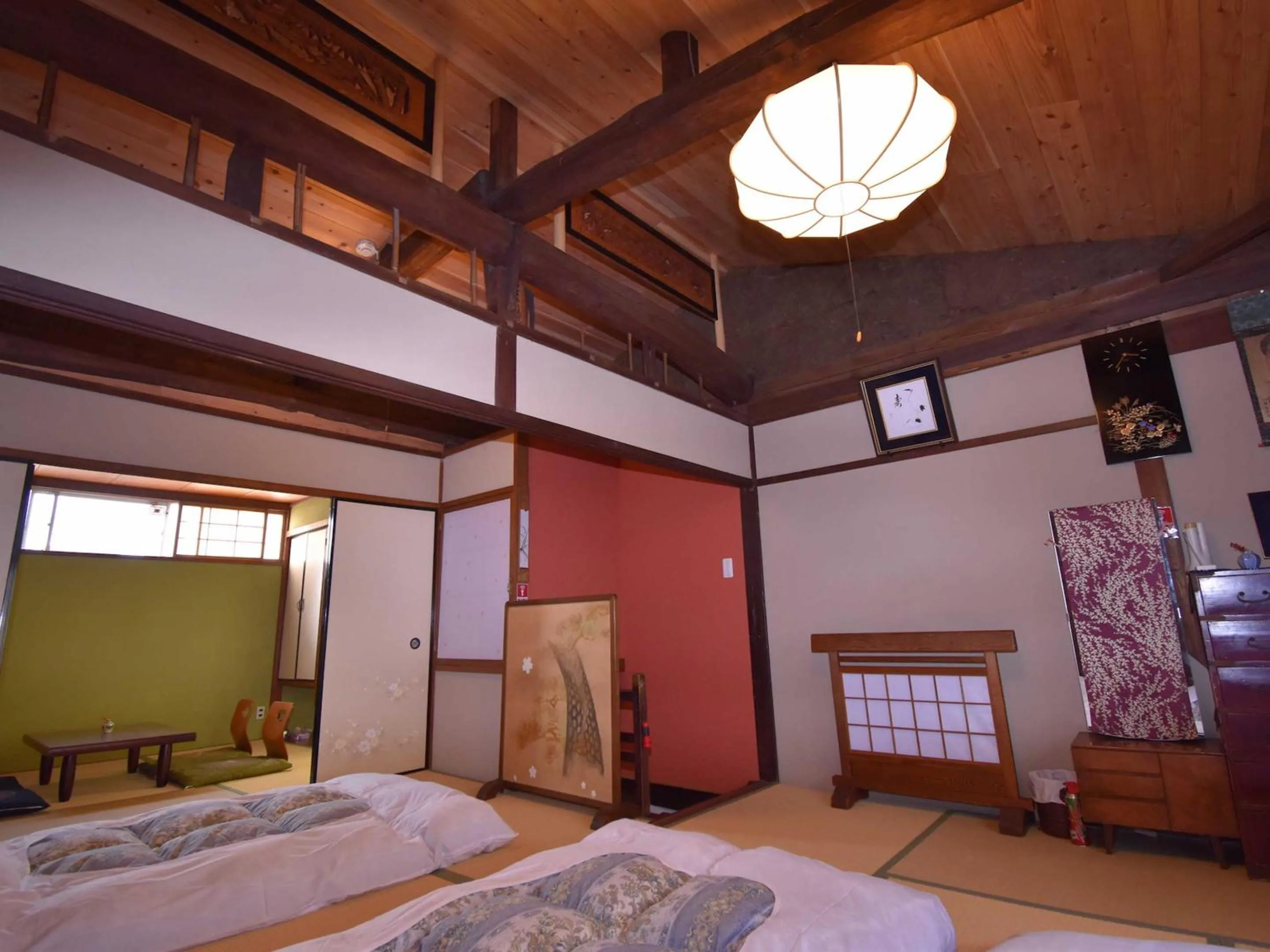 Photo of the whole room, Bed in K-style kinkakuji