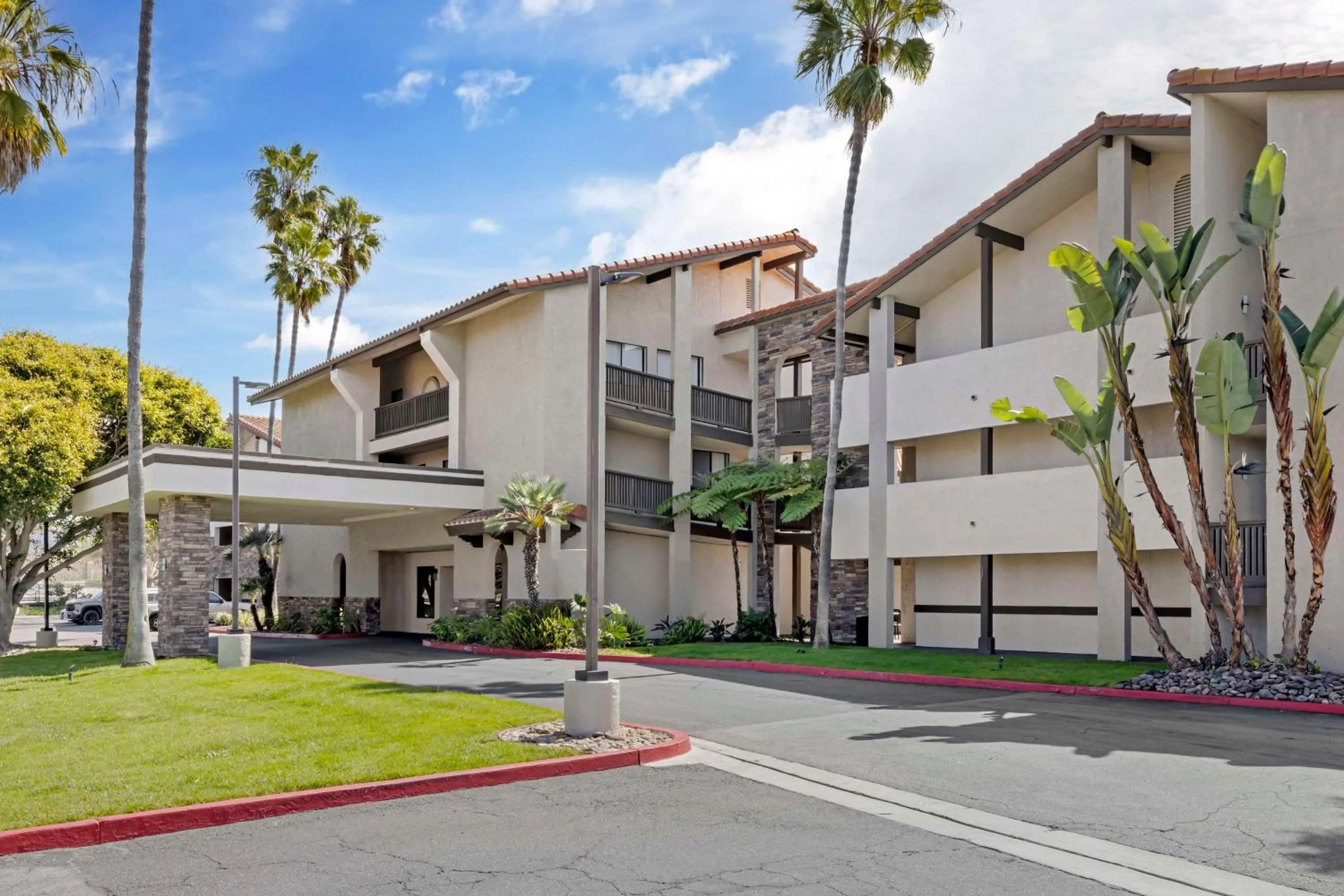 Property building in Best Western Carlsbad by the Sea
