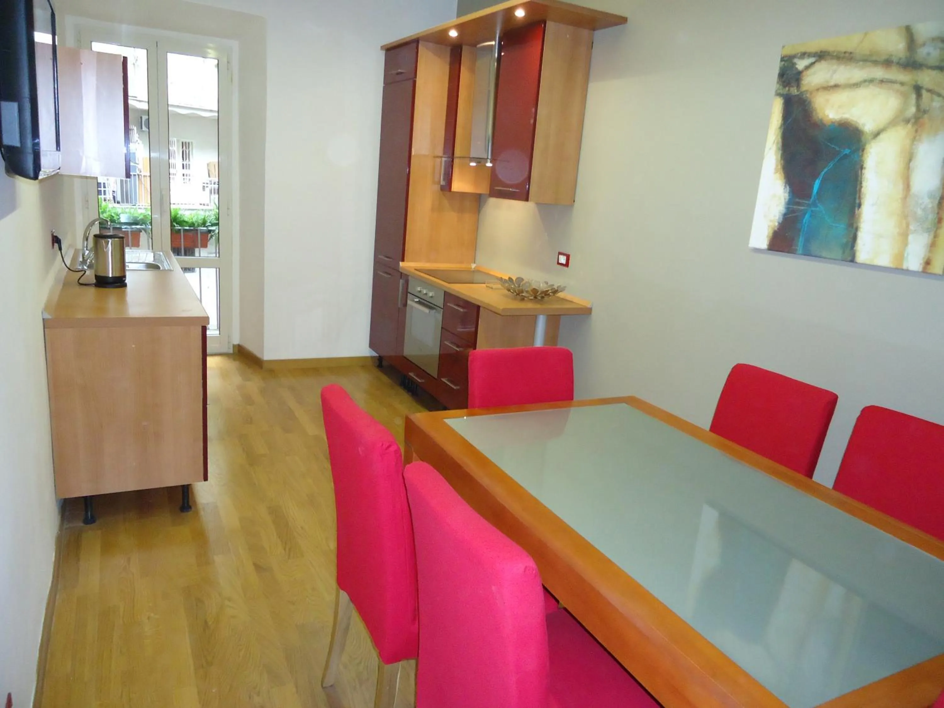 kitchen in Rome Aparts