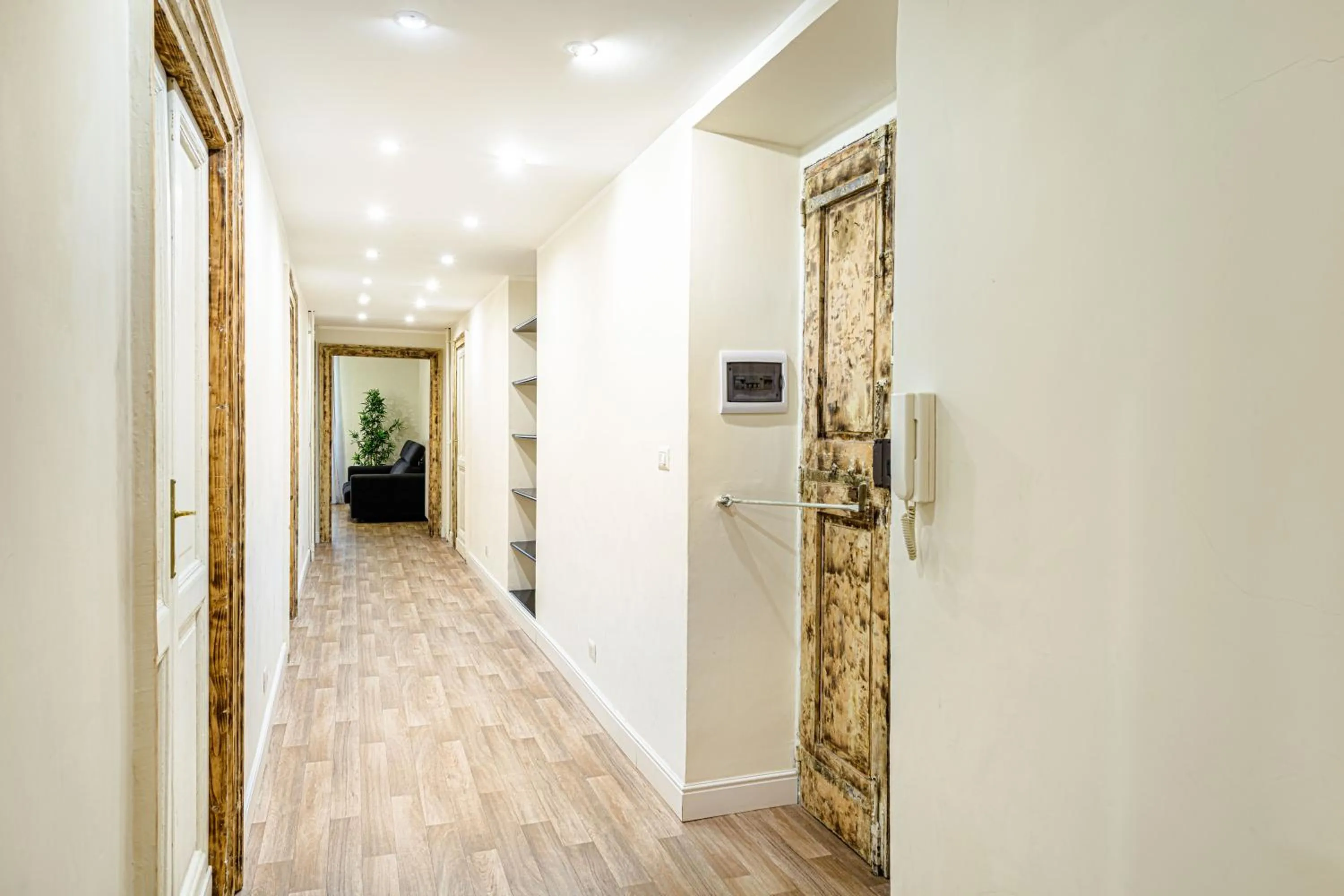 Decorative detail in Rome Aparts