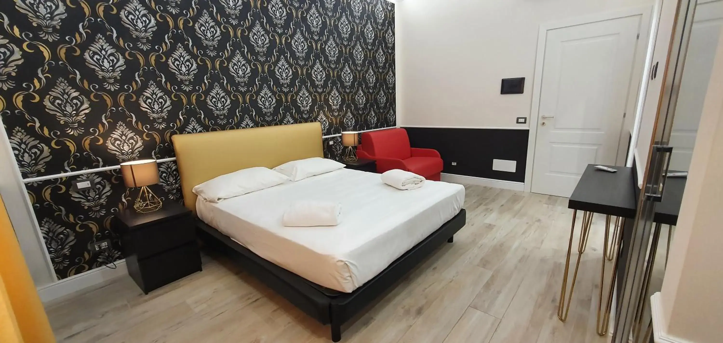 Deluxe Apartment - Via Otranto 18 in Rome Aparts Deluxe Apartment - Via Otranto 18 in Rome Aparts