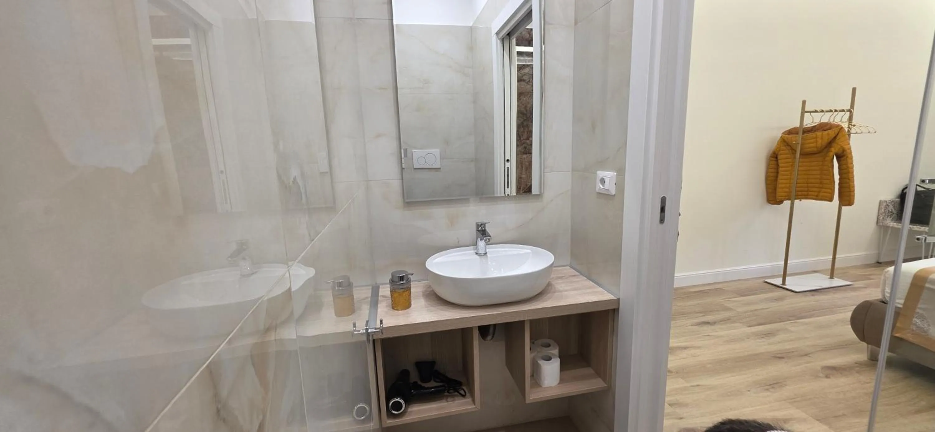 Bathroom in Rome Aparts