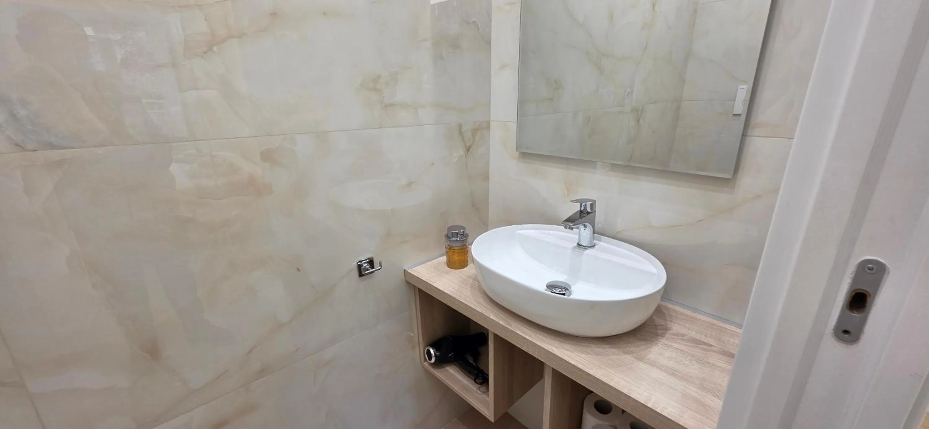 Bathroom in Rome Aparts