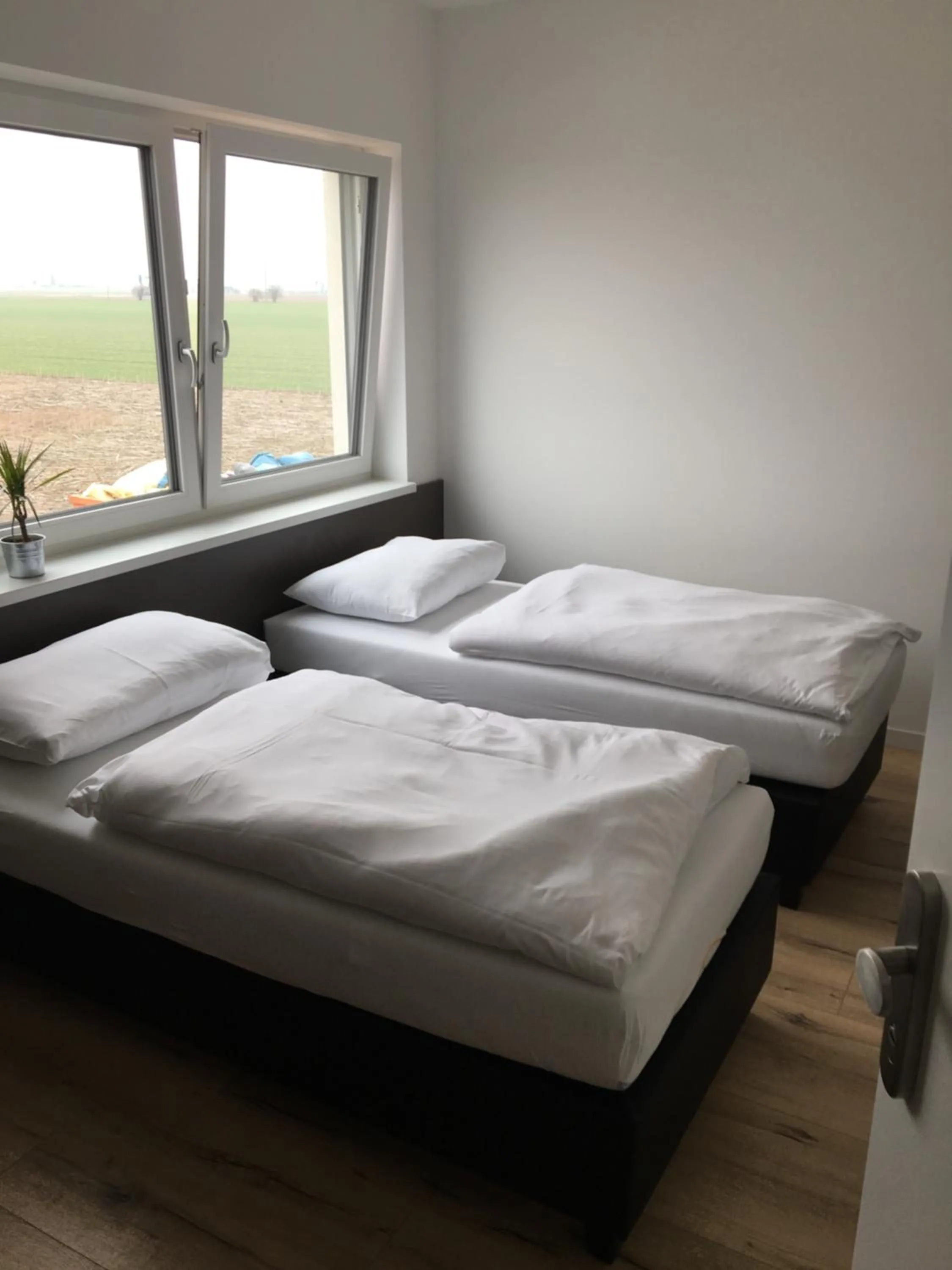 Bed in Wein4tler-Motel