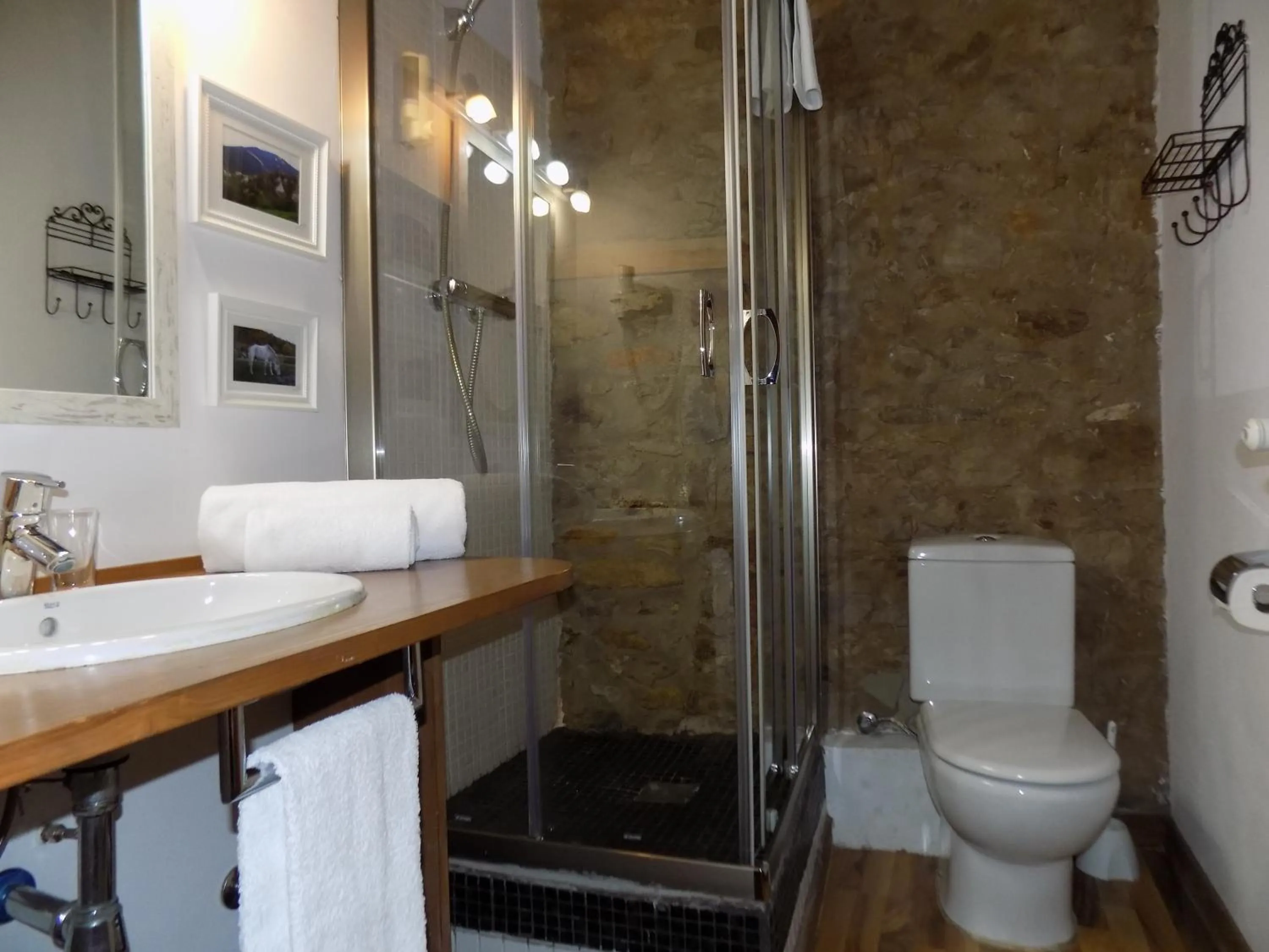 Bathroom in Can Gasparó HotelRural&Restaurant