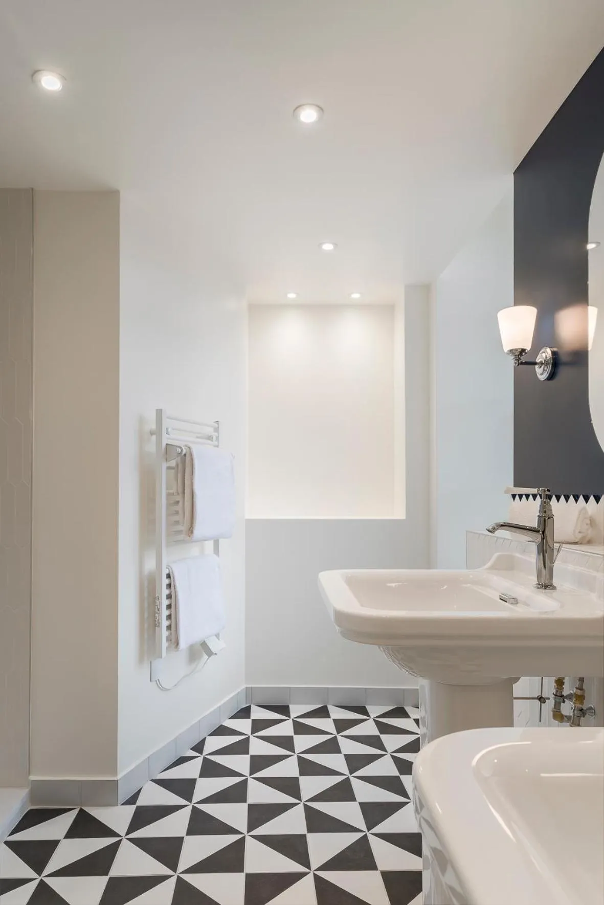 Bathroom in Hôtel de la Poste