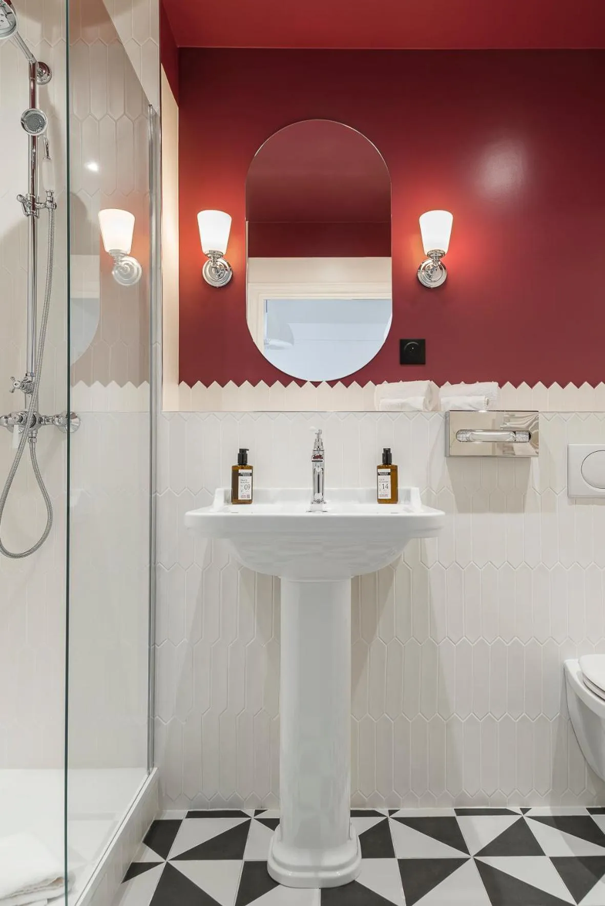 Bathroom in Hôtel de la Poste