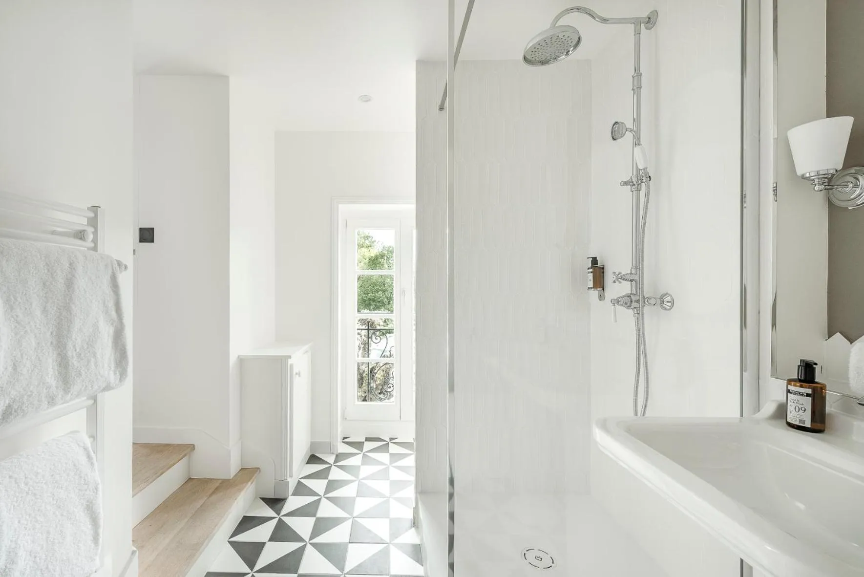 Bathroom in Hôtel de la Poste