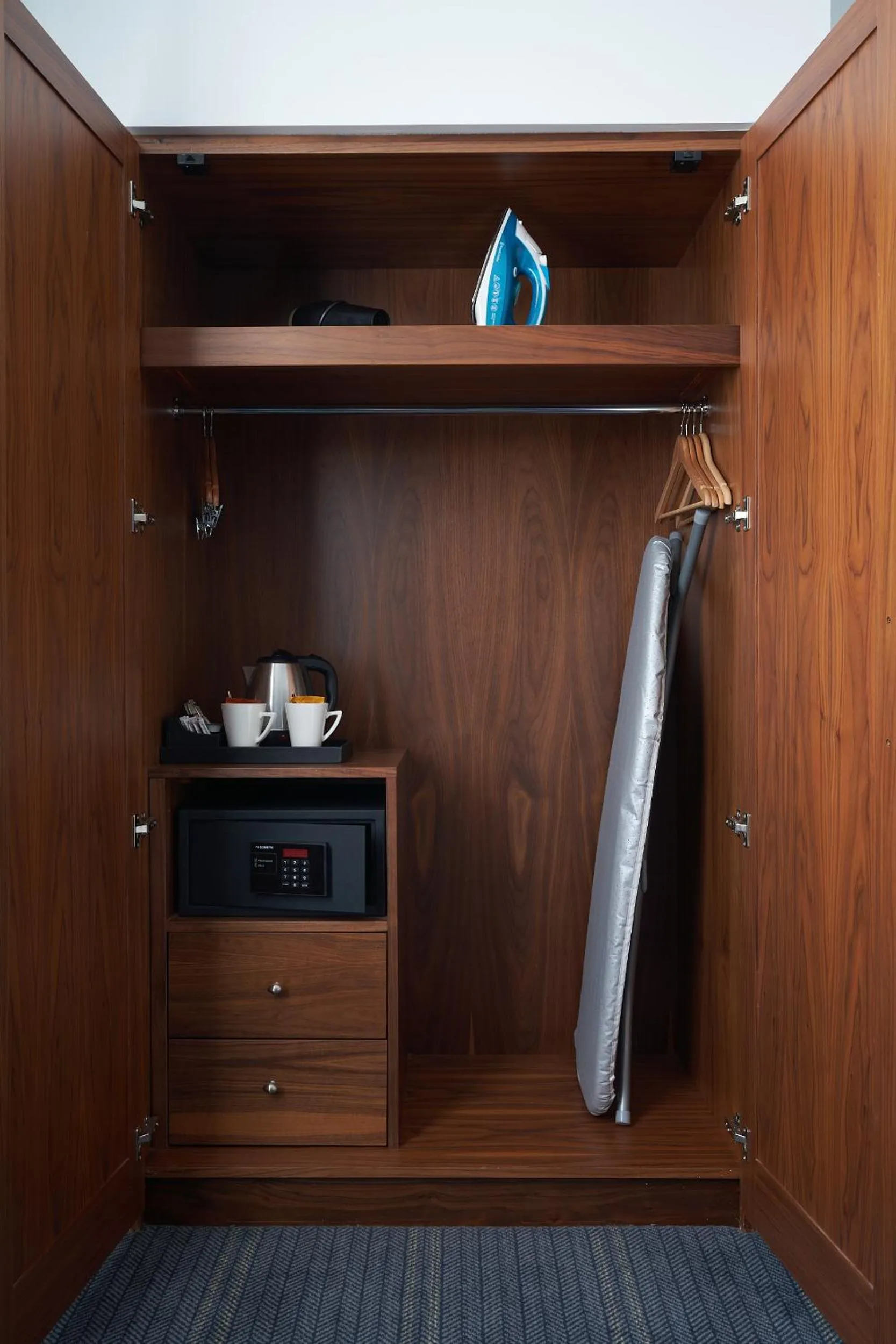 Bedroom in The Cumberland, London