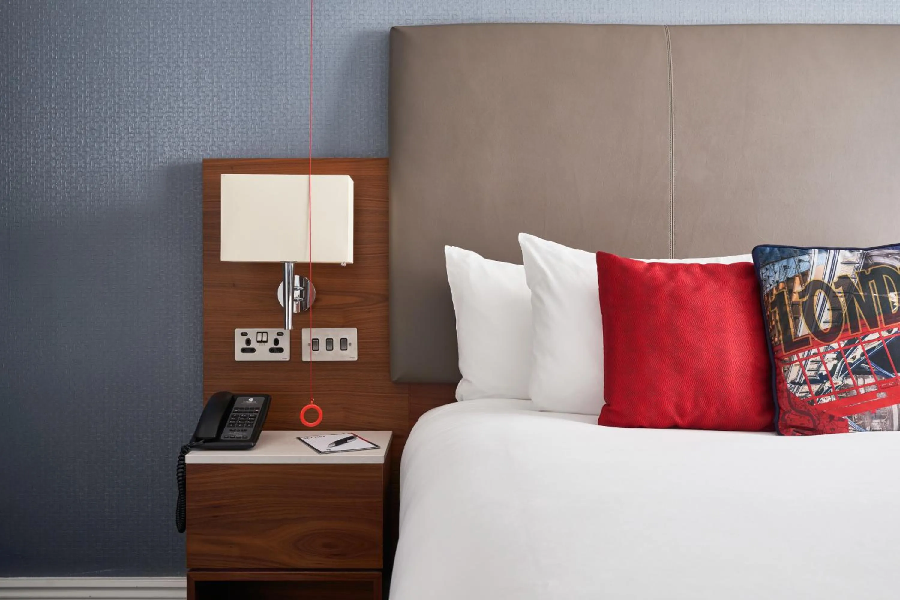 Bed in The Cumberland, London