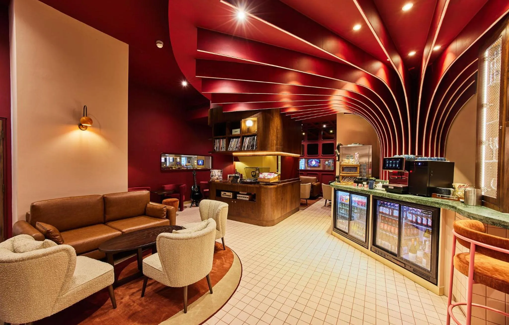 Lounge or bar in The Cumberland, London