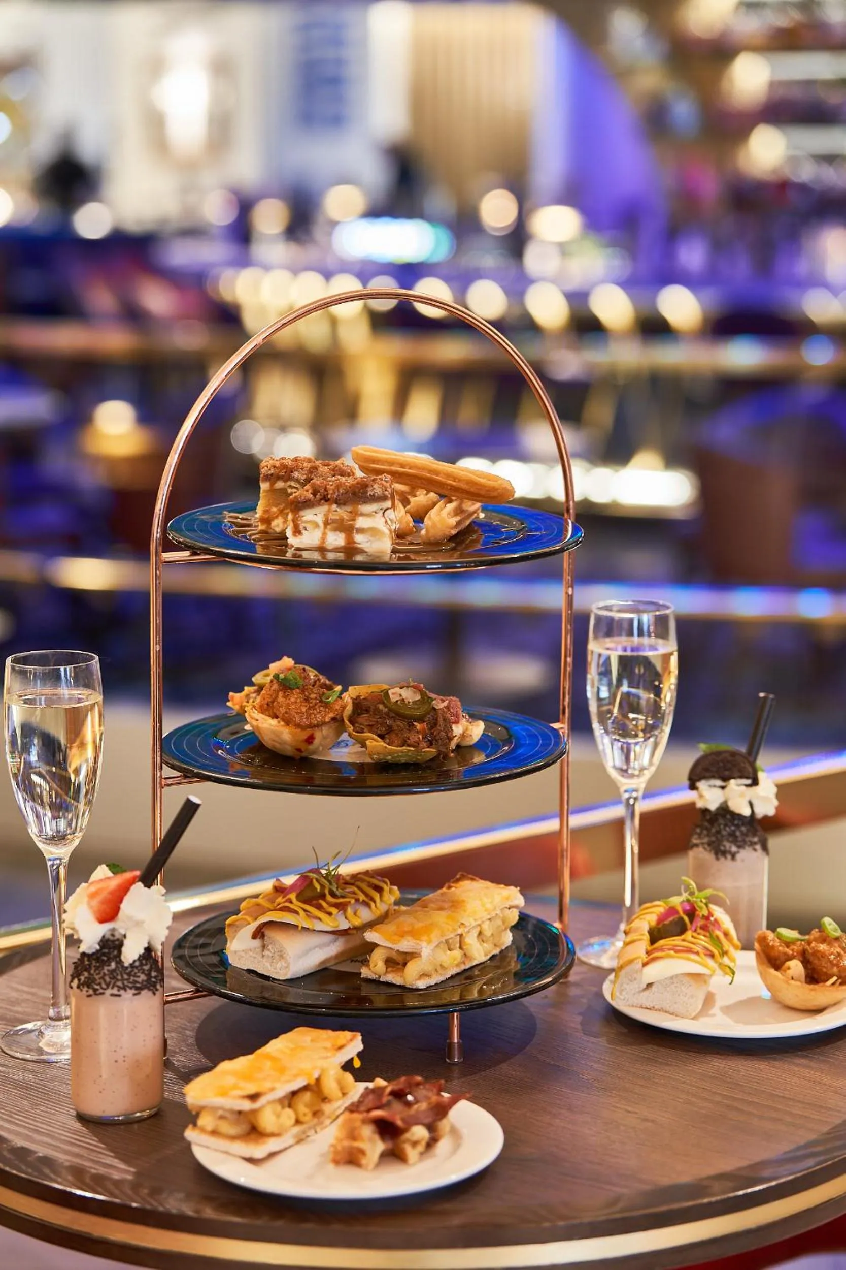 Restaurant/places to eat in The Cumberland, London