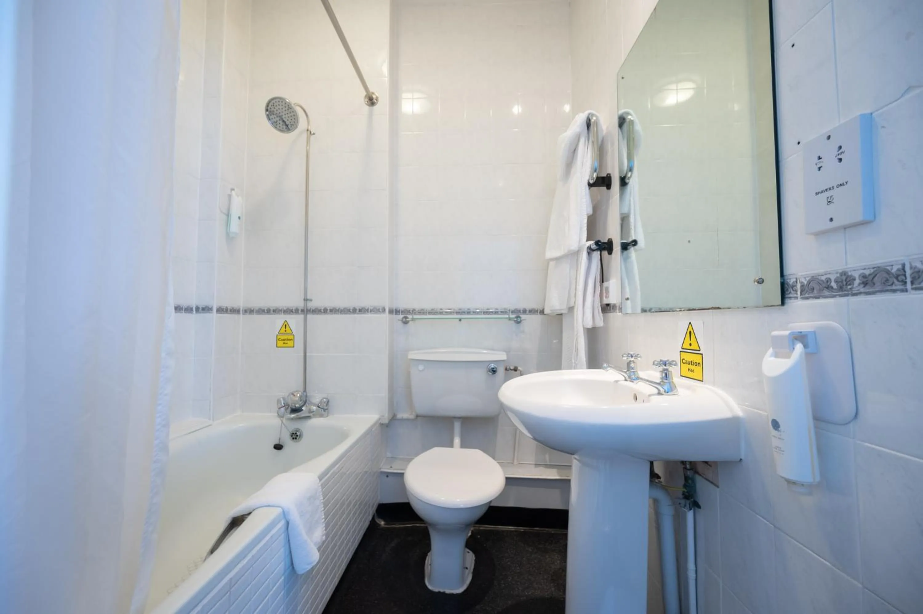 Bathroom in Rising Sun Hotel by Greene King Inns