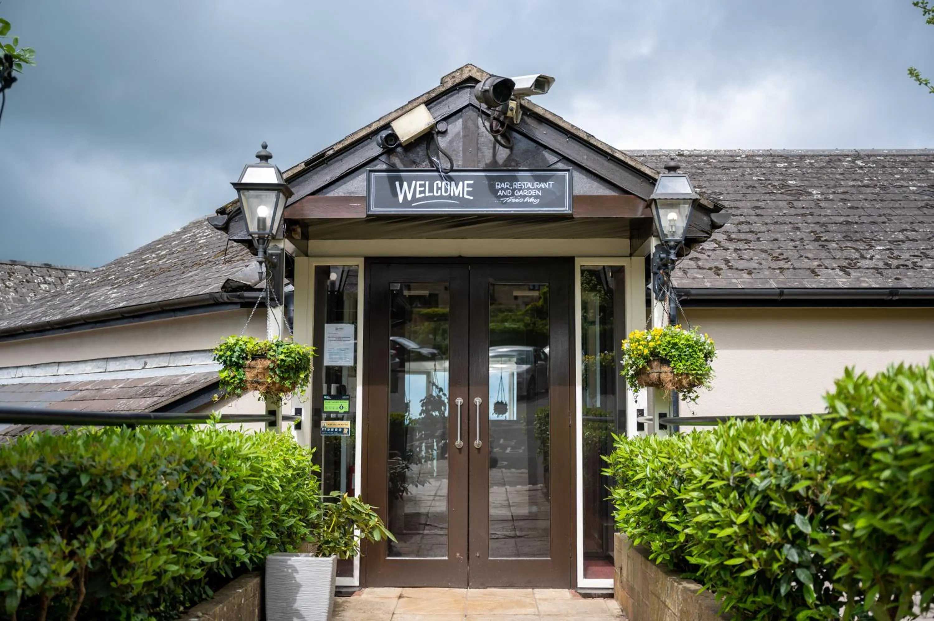 Facade/entrance in Rising Sun Hotel by Greene King Inns