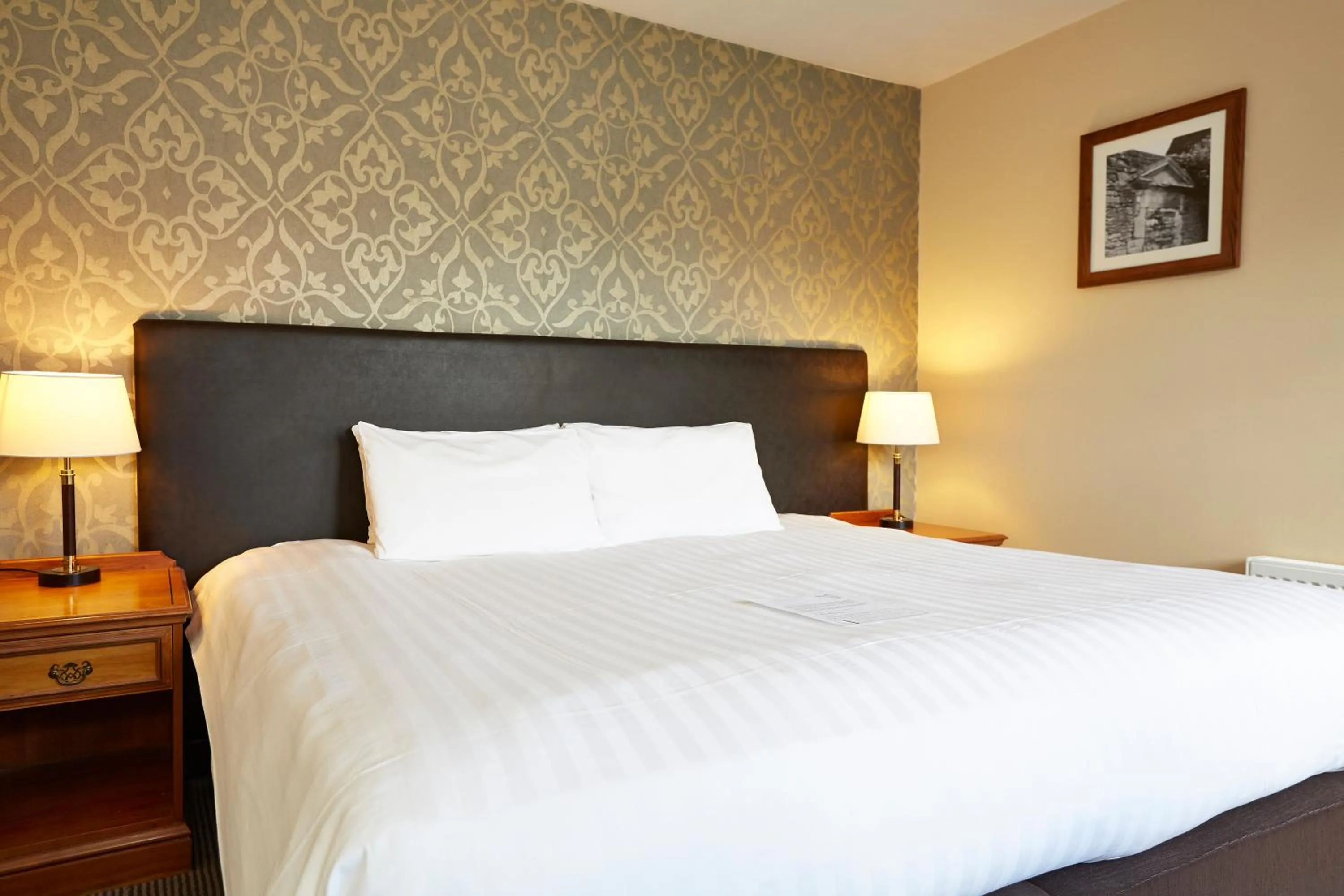 Bedroom, Bed in Woolpack Inn by Greene King Inns