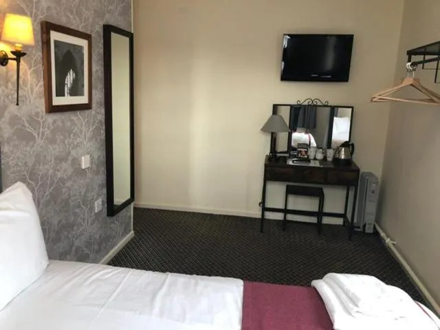 Bedroom, Bed in Ye Olde Talbot Hotel by Greene King Inns