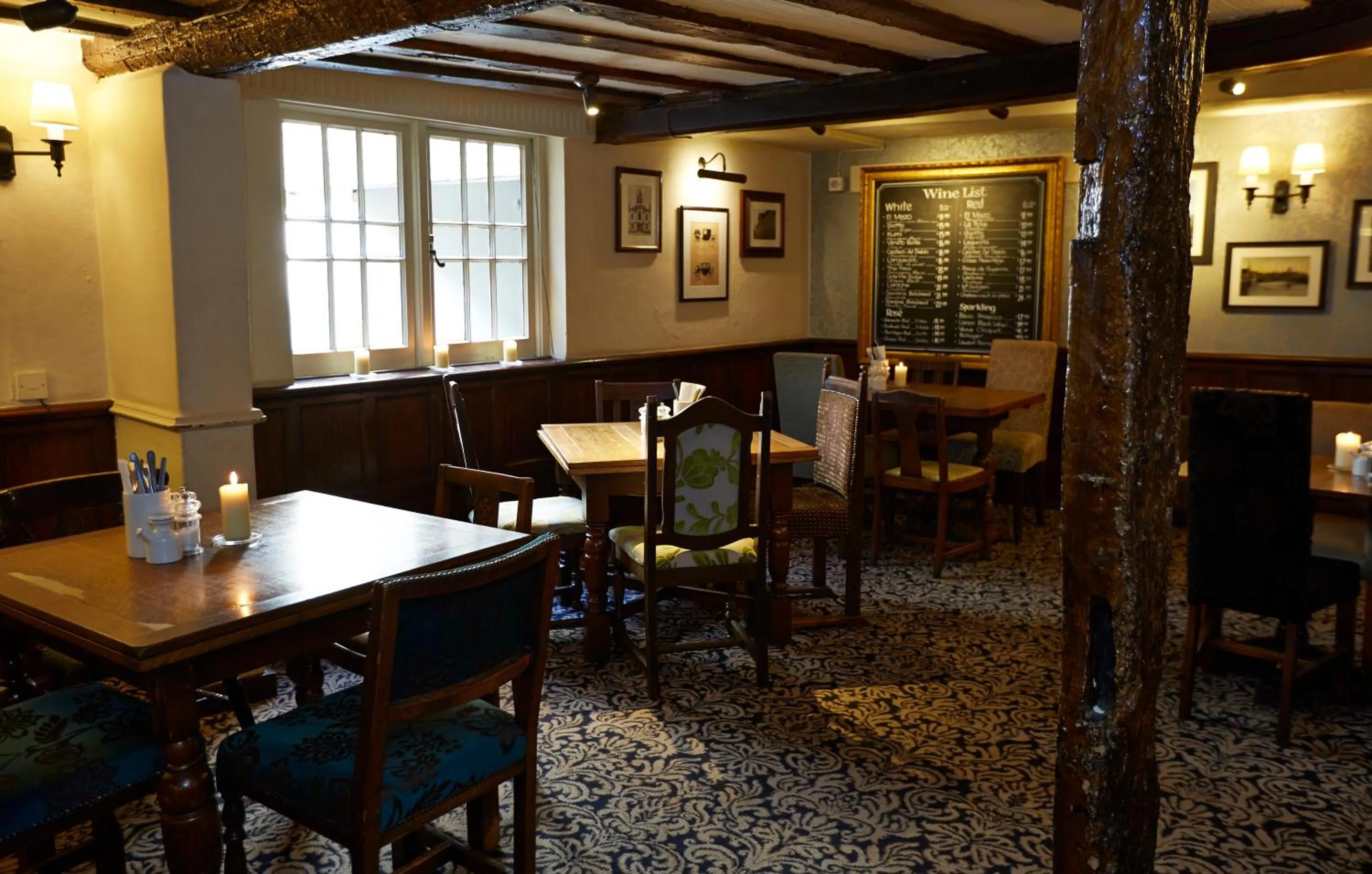 Restaurant/places to eat in Ye Olde Talbot Hotel by Greene King Inns