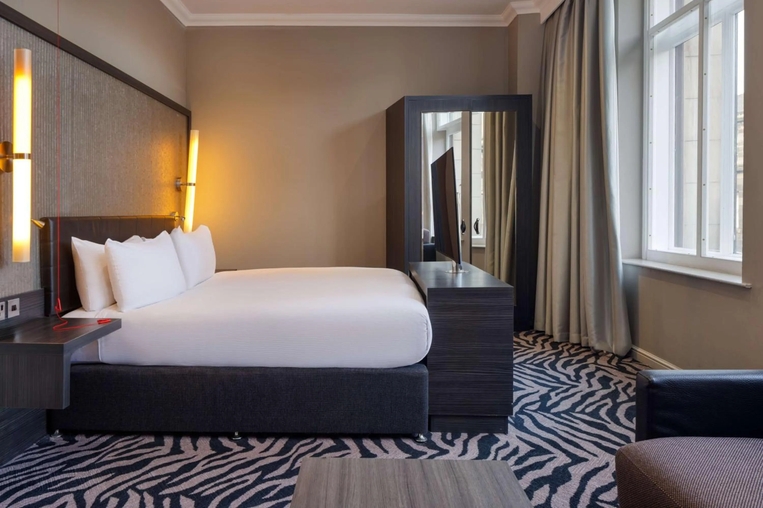 Bed in Doubletree by Hilton Edinburgh City Centre