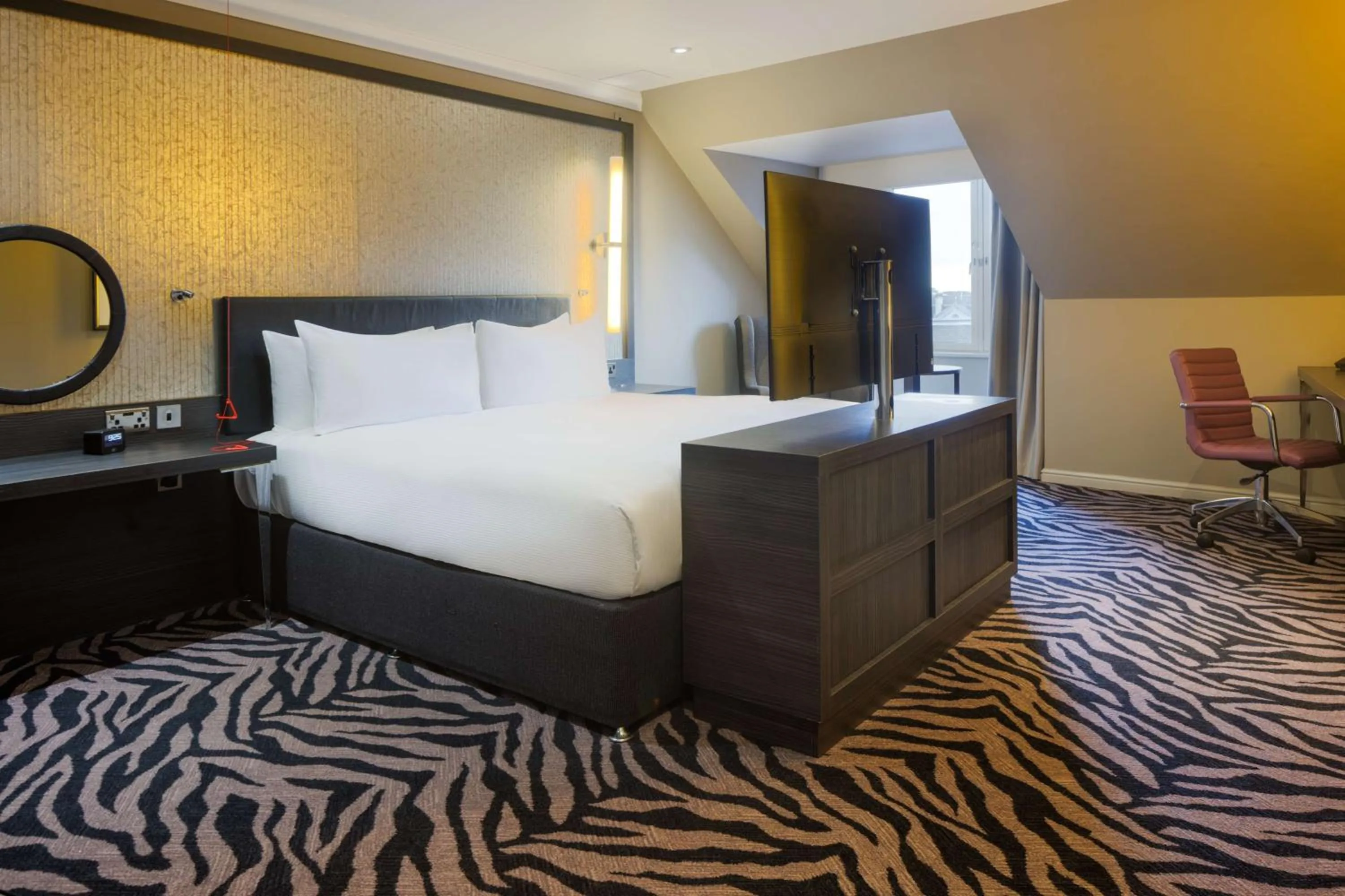 Bed in Doubletree by Hilton Edinburgh City Centre