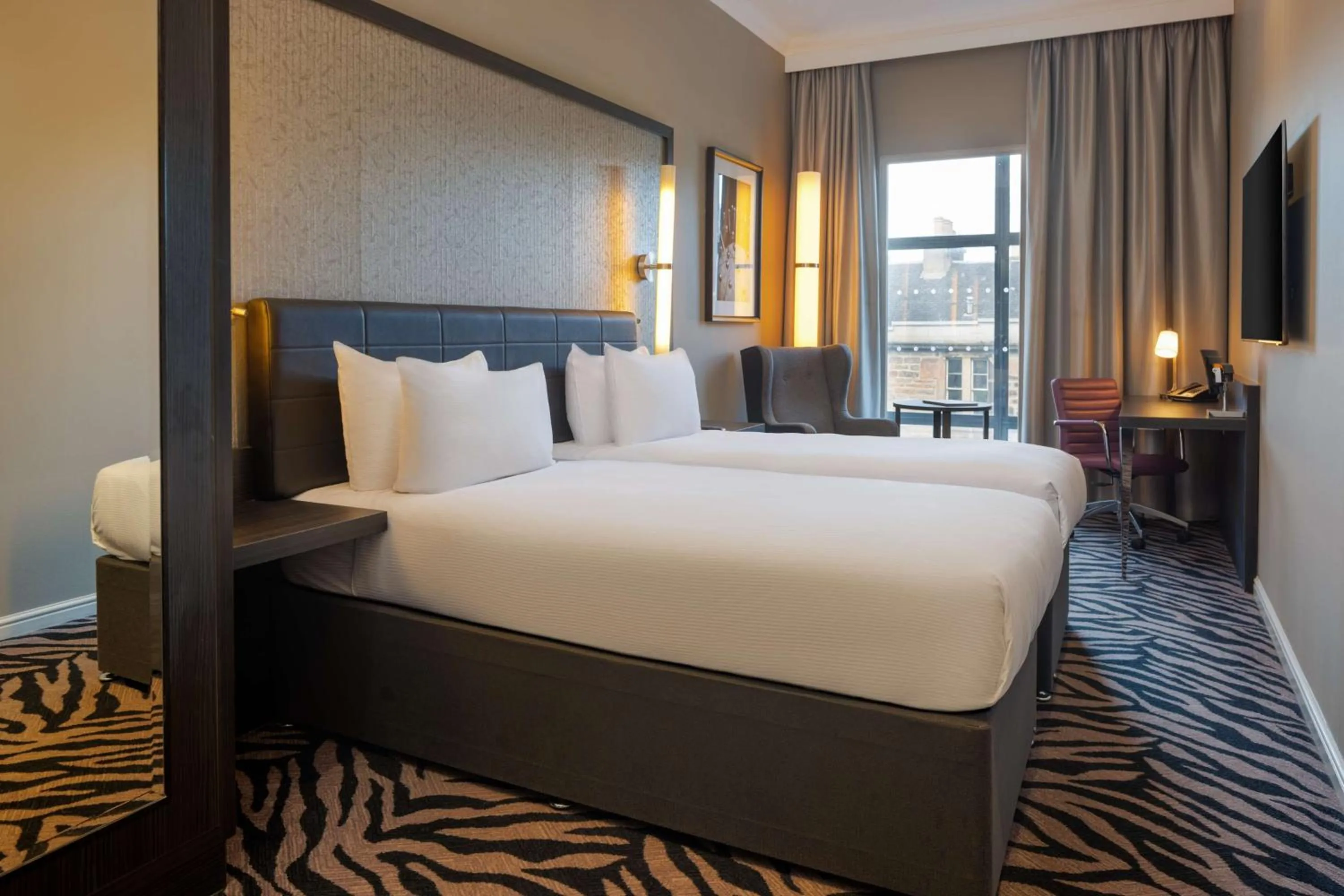 Bed in Doubletree by Hilton Edinburgh City Centre