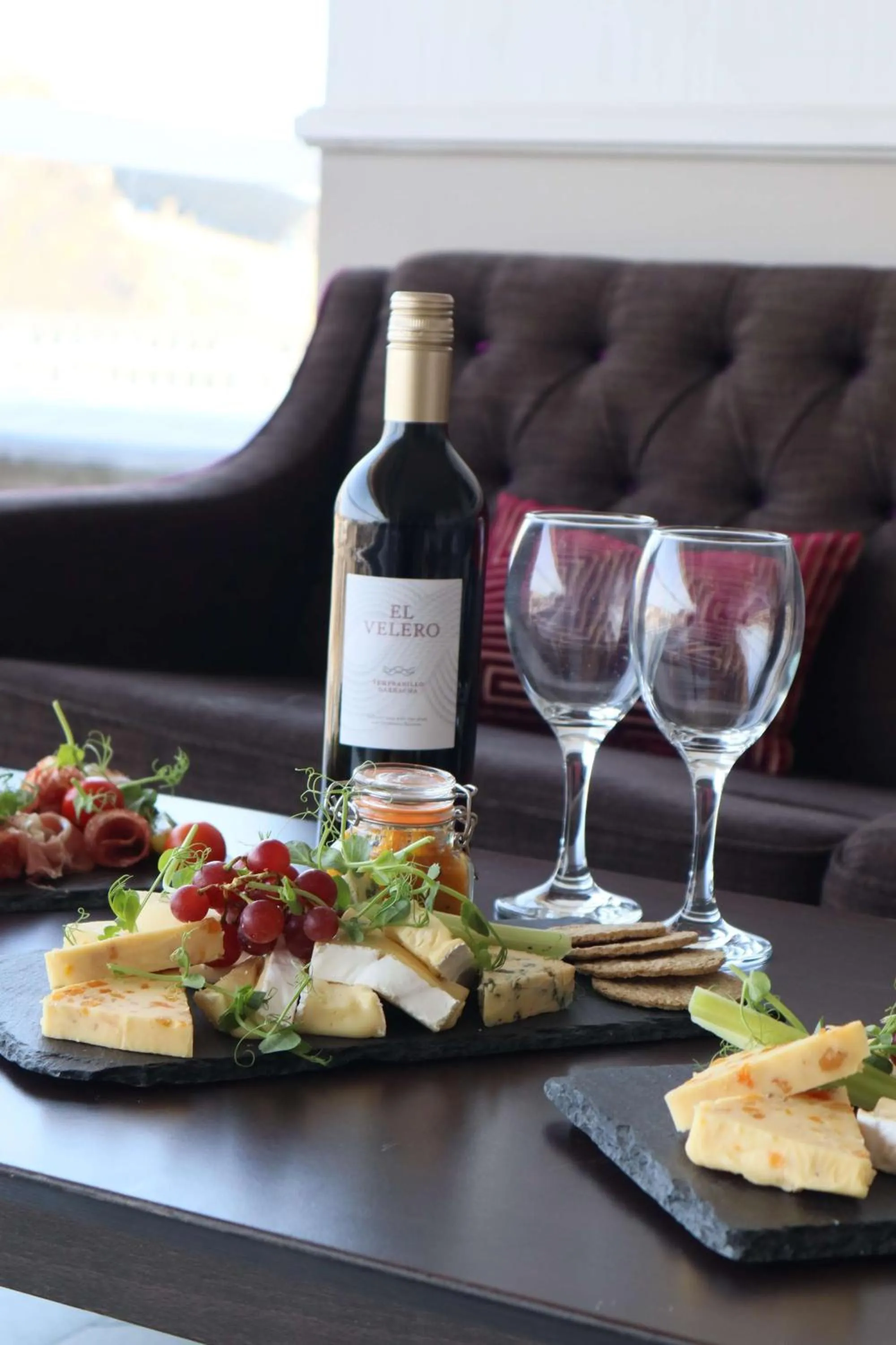 Restaurant/places to eat in Doubletree by Hilton Edinburgh City Centre