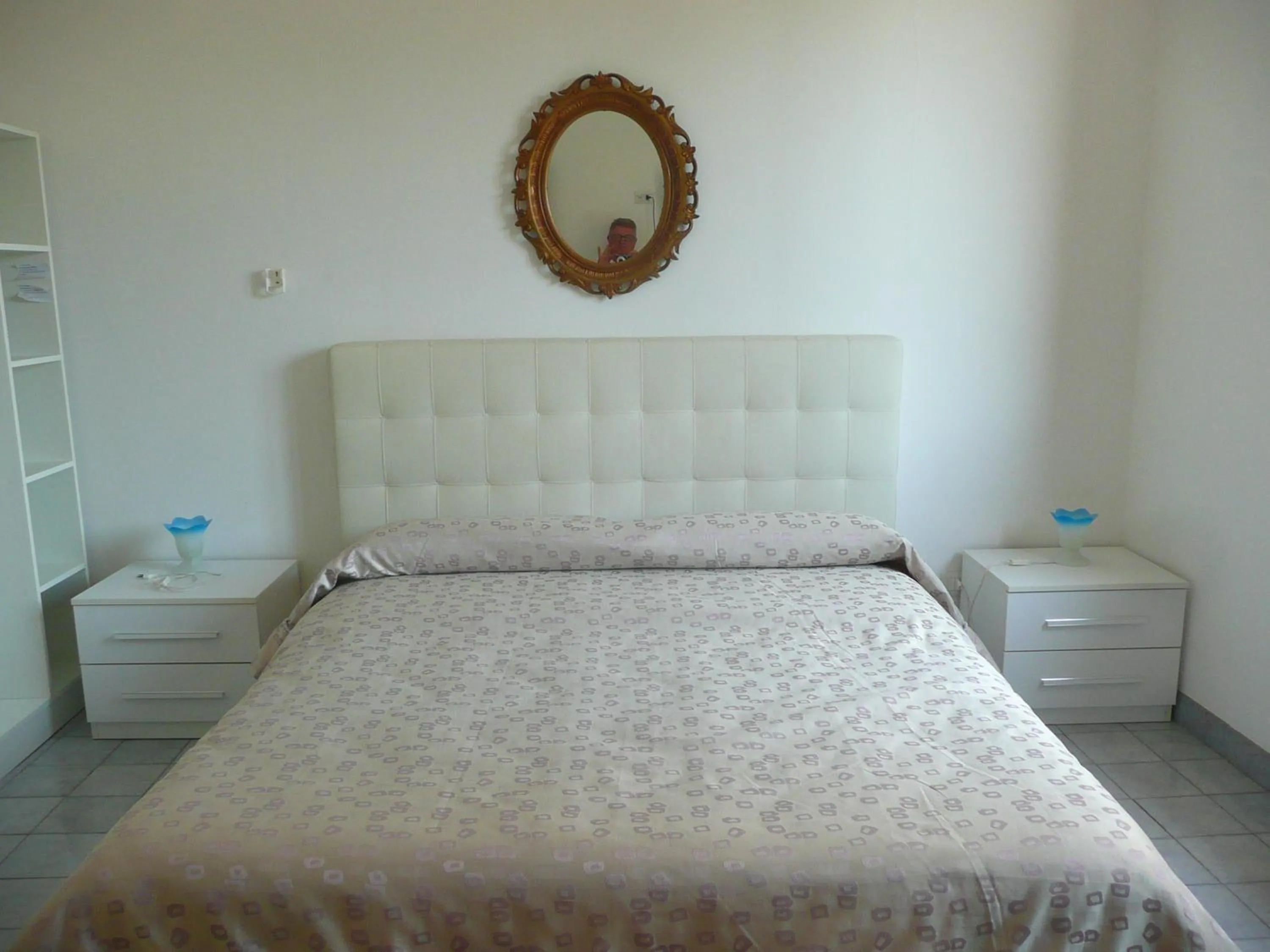 Bed in Garden House Ercolano