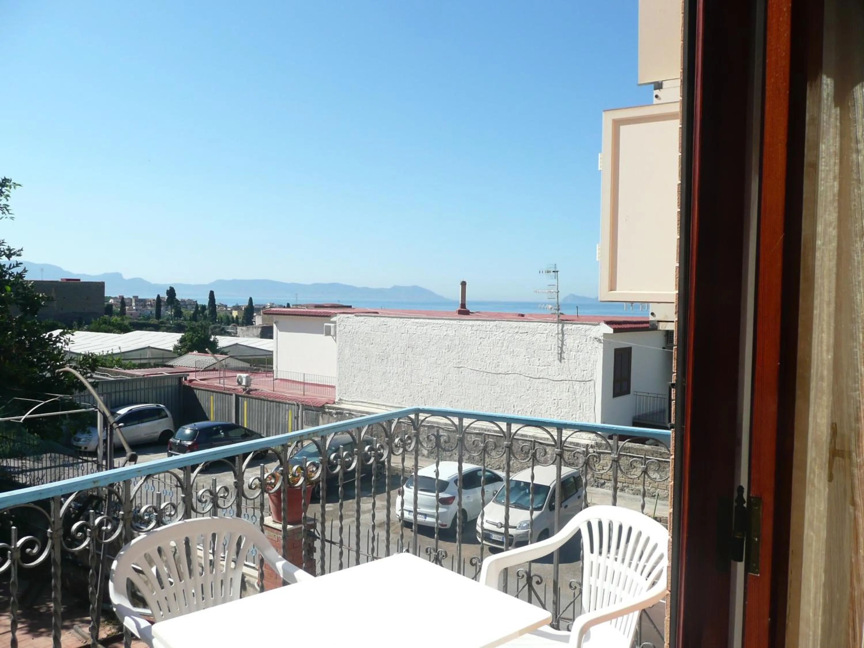 Sea view in Garden House Ercolano