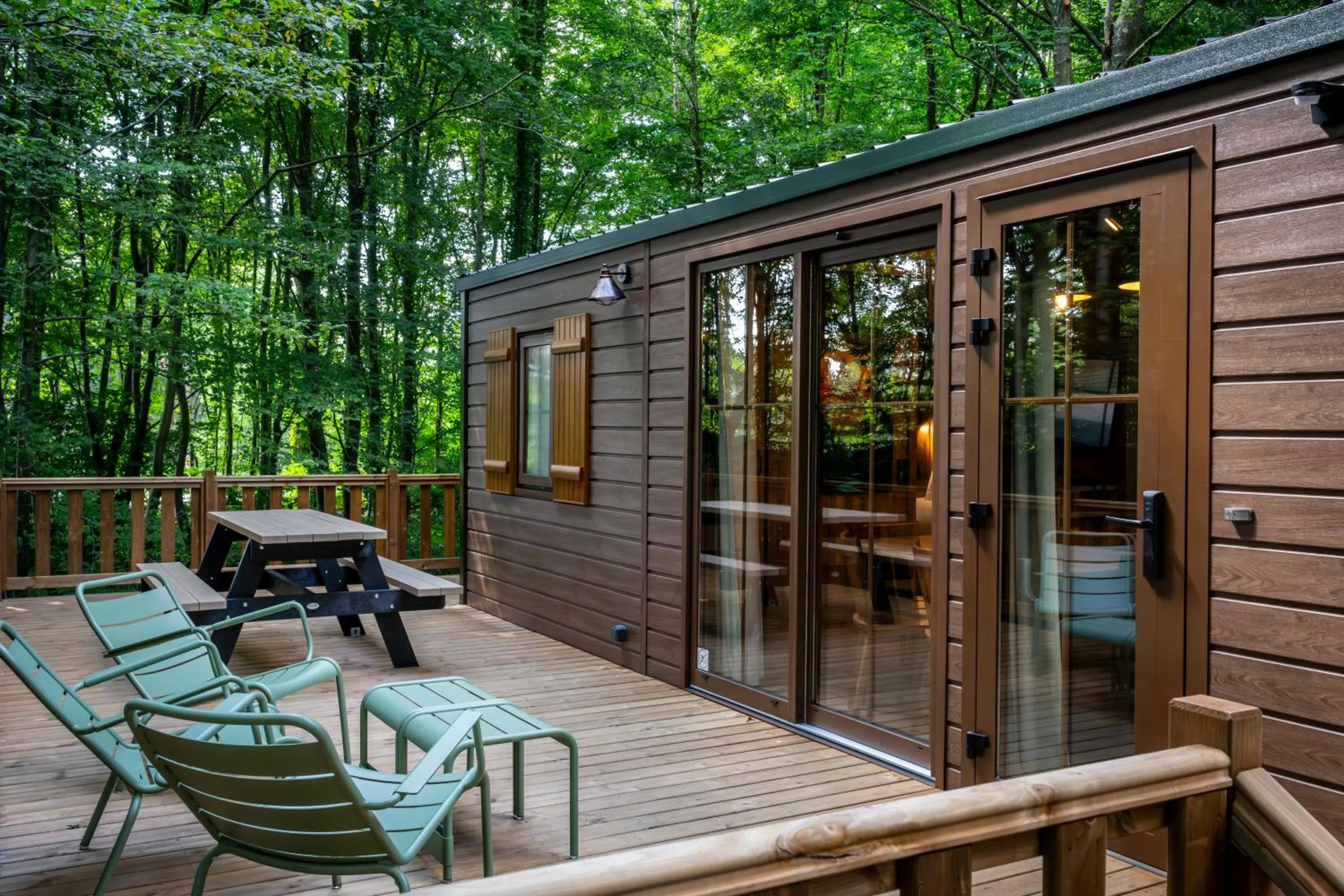 Property building in Disney Davy Crockett Ranch