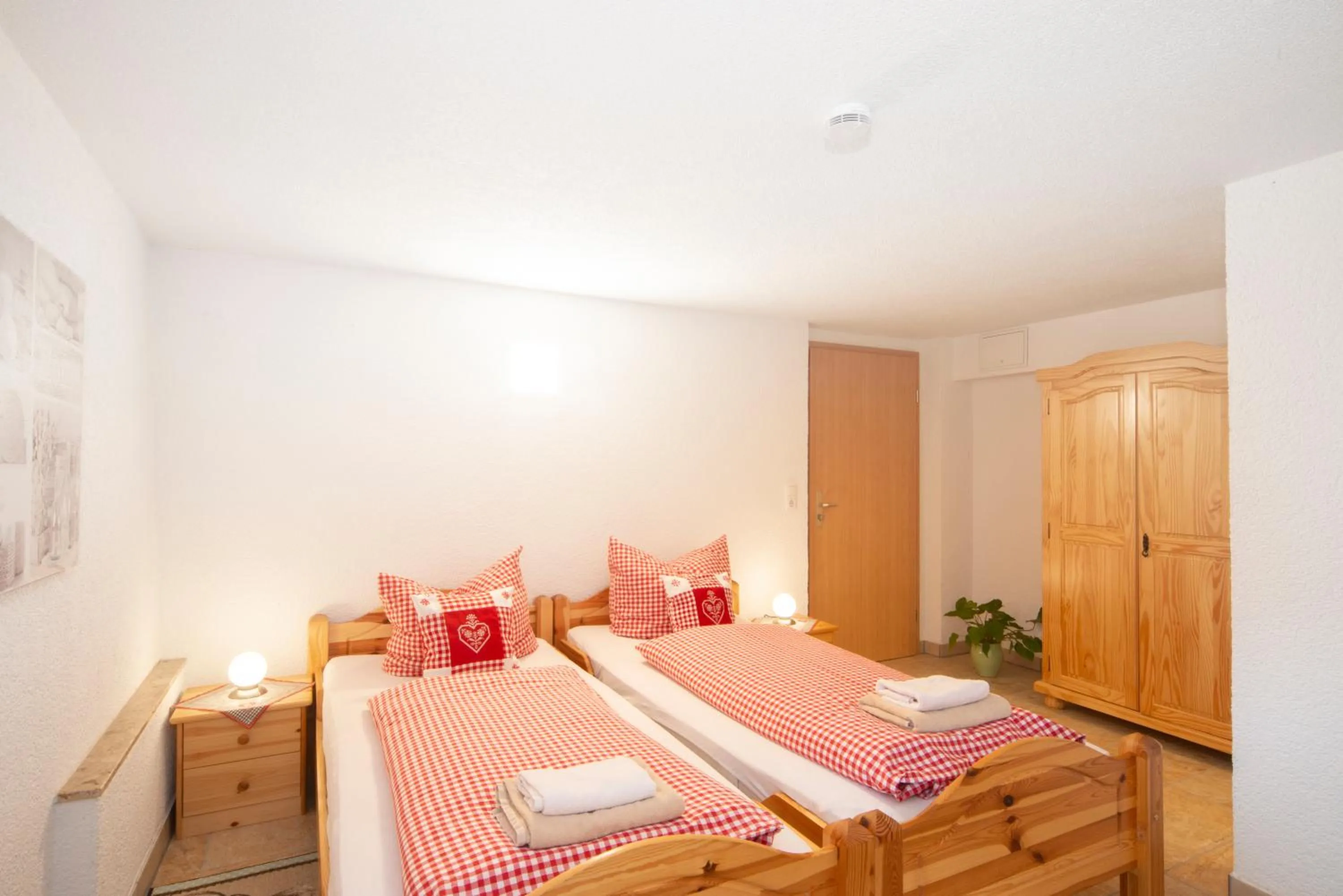 Bedroom, Bed in Appartements und Ferienhaus Gasthof Kanzlersgrund