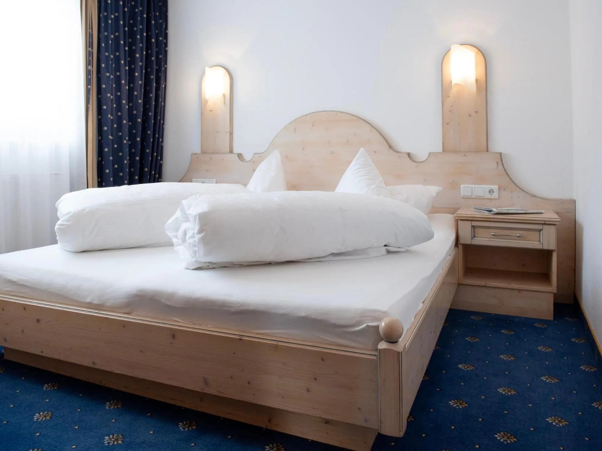 Bedroom, Bed in Glanzer Homes Hochsölden