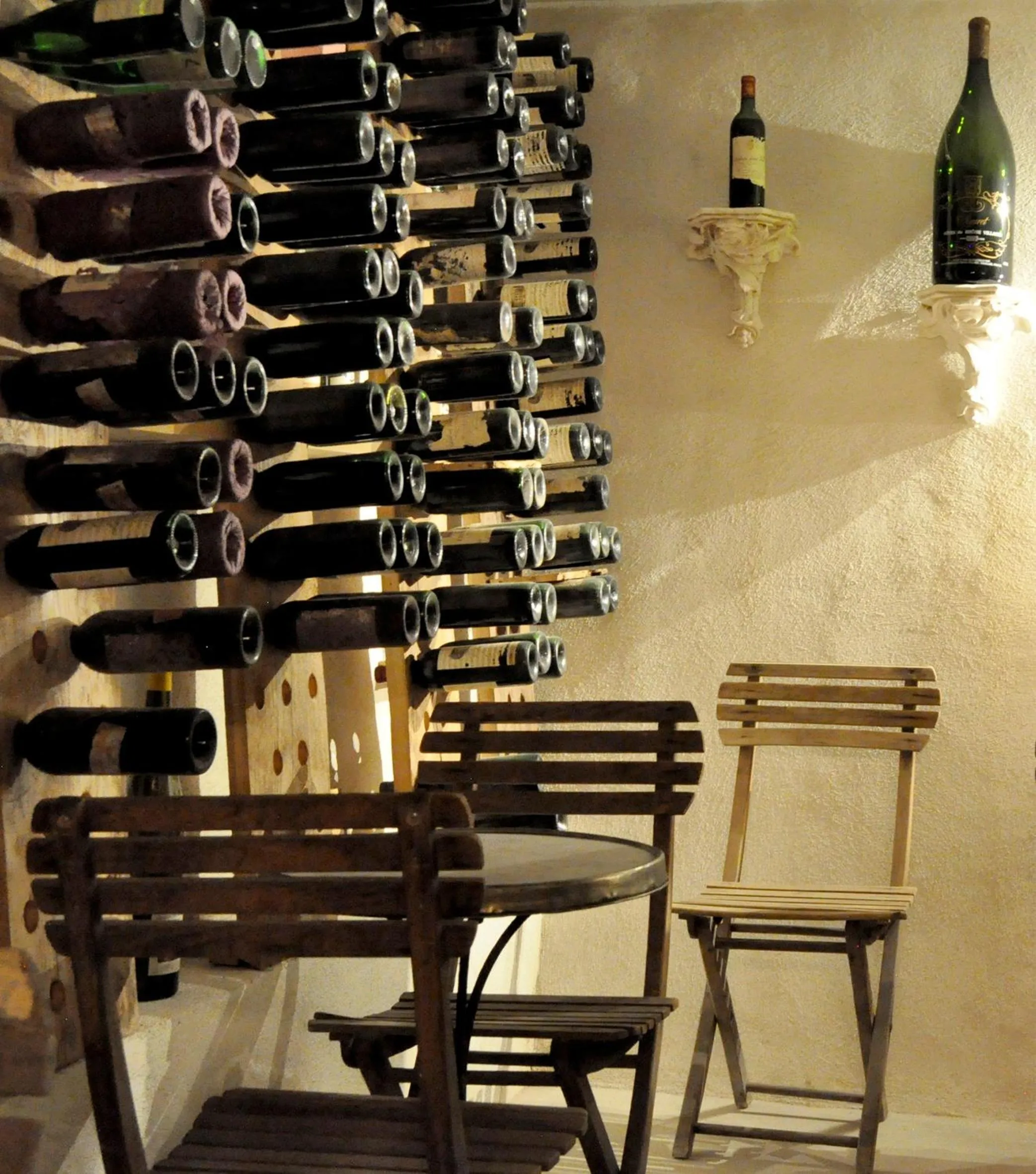 Lounge or bar in Le Petit Chateau