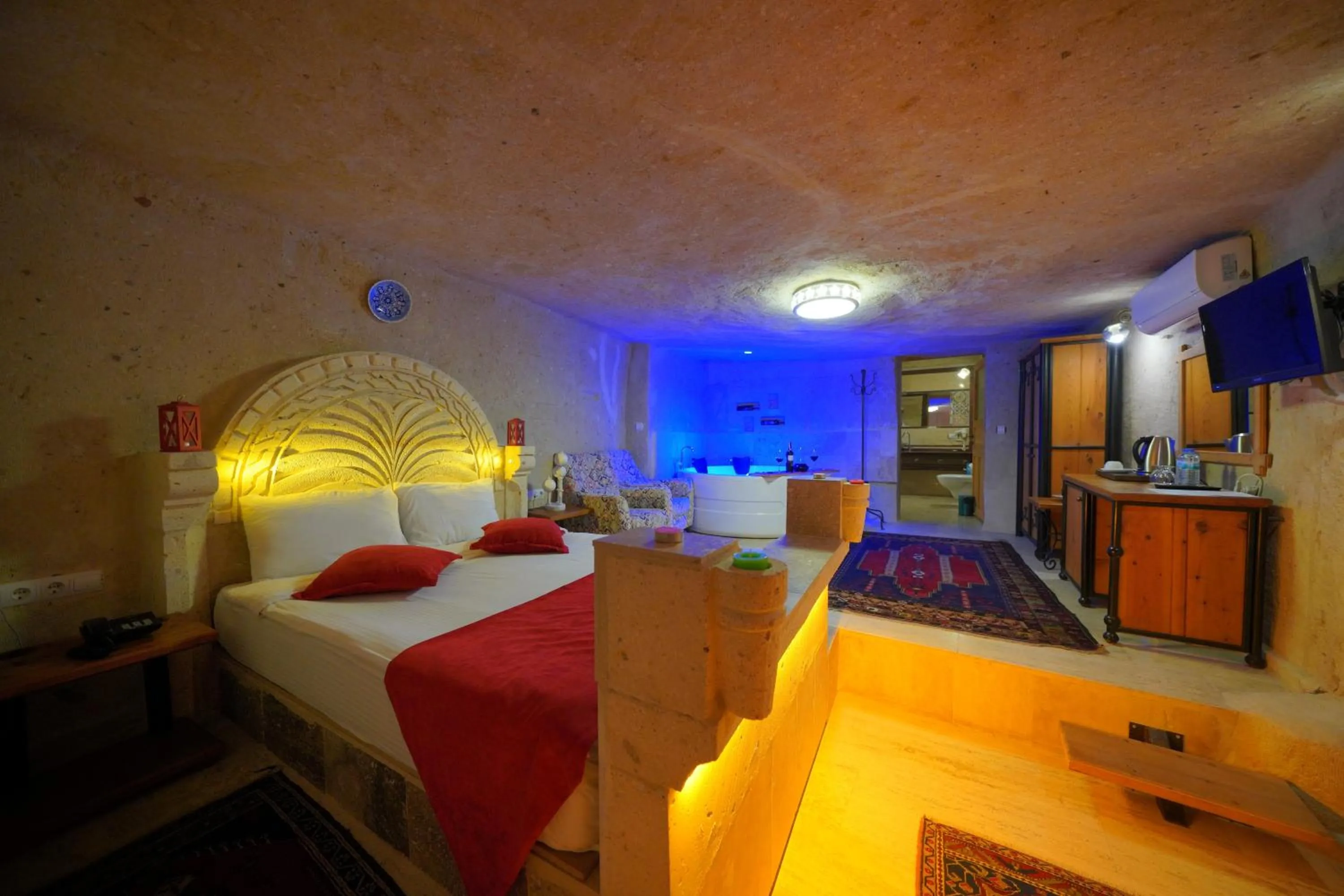 Bedroom, Bed in Fosil Cave Hotel