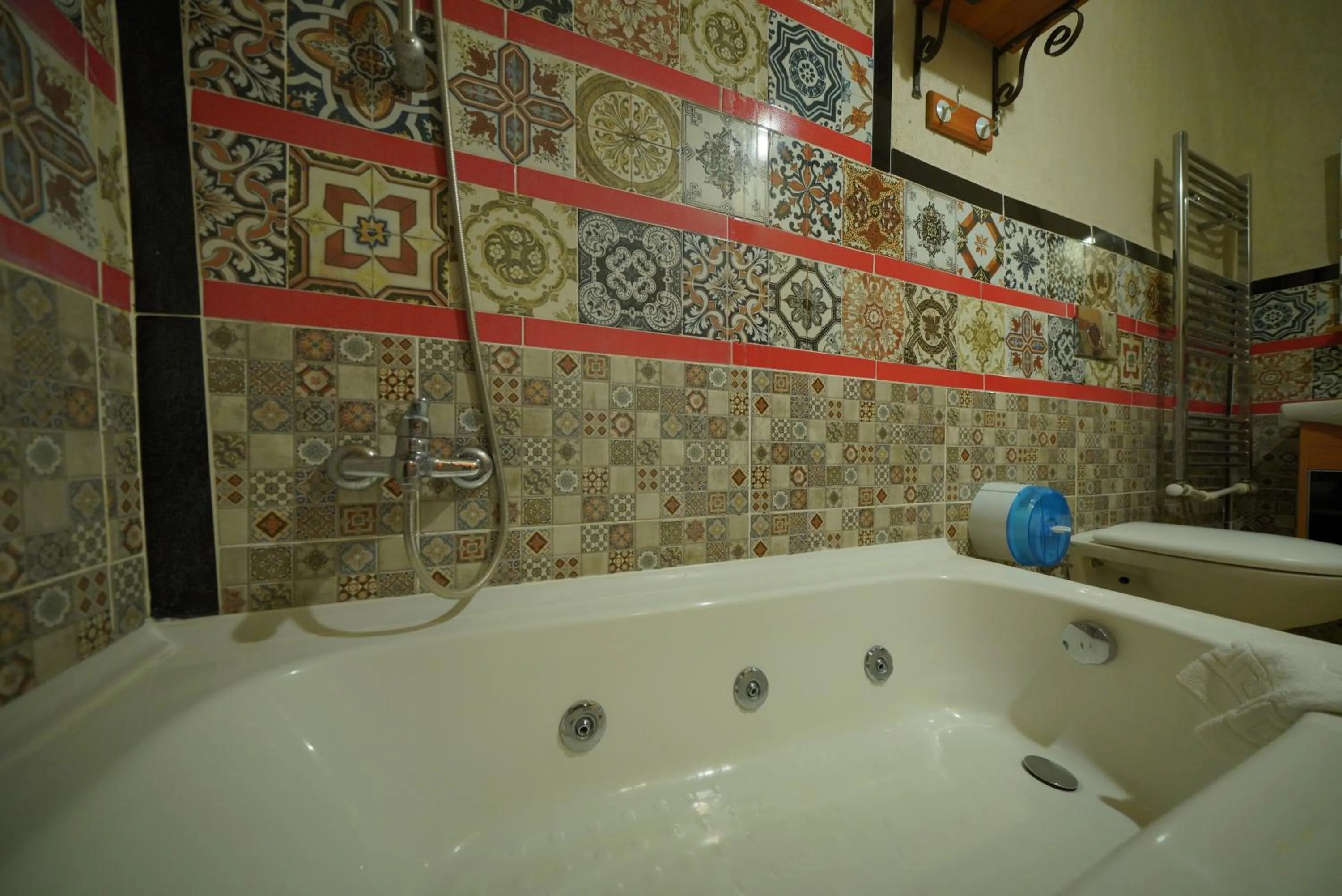 Bath in Fosil Cave Hotel