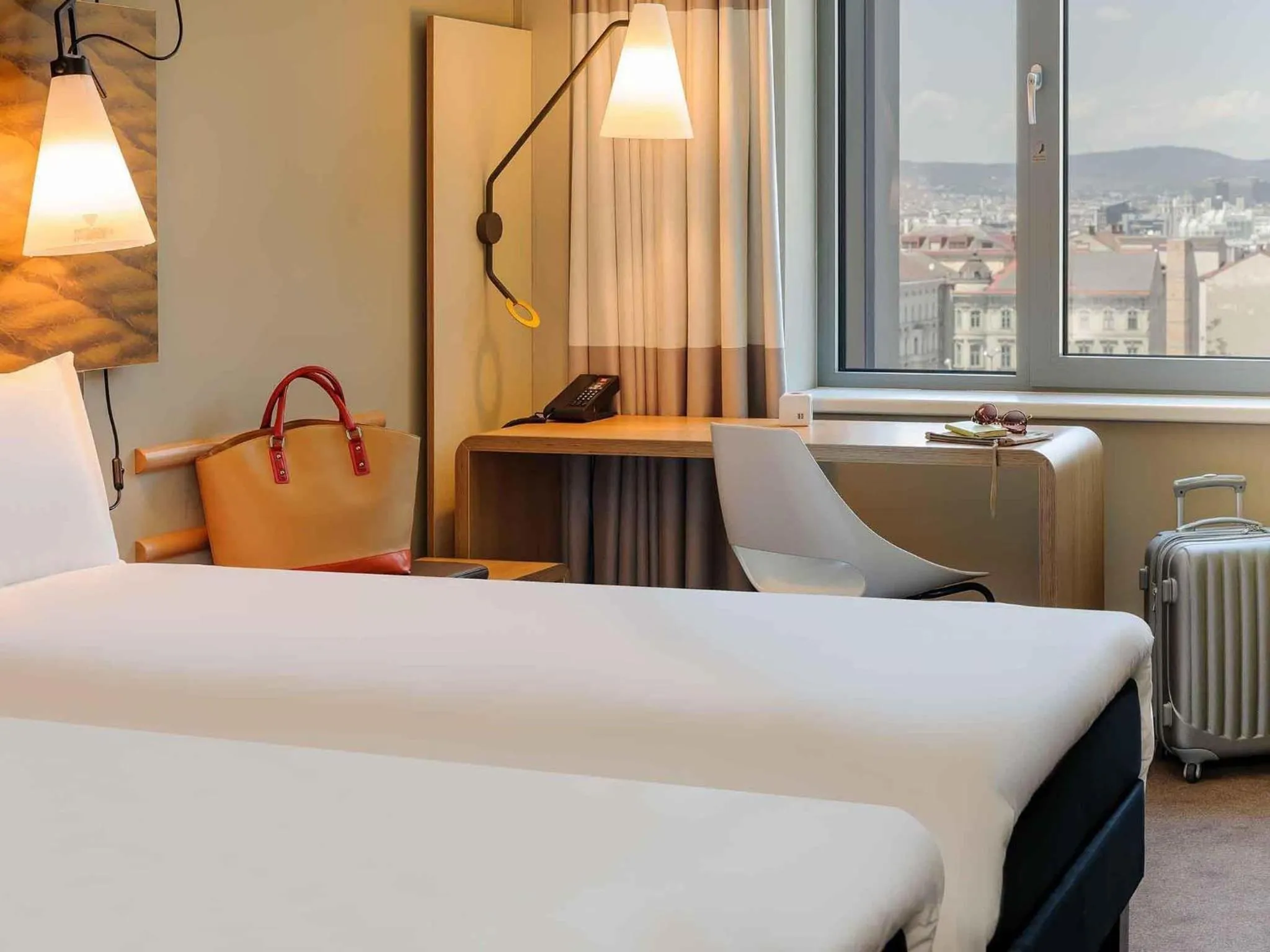 Bedroom, Bed in ibis Wien Hauptbahnhof