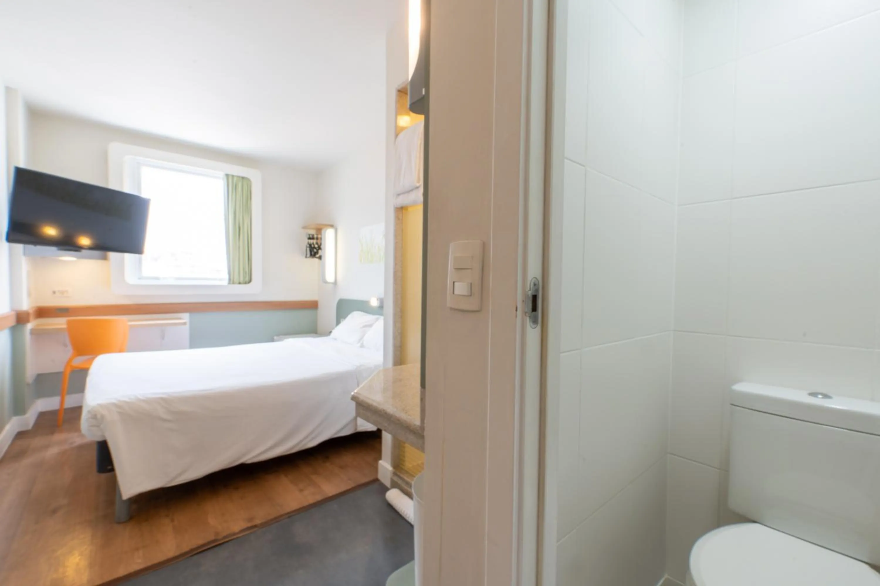 Bed in ibis budget RJ Praia de Botafogo