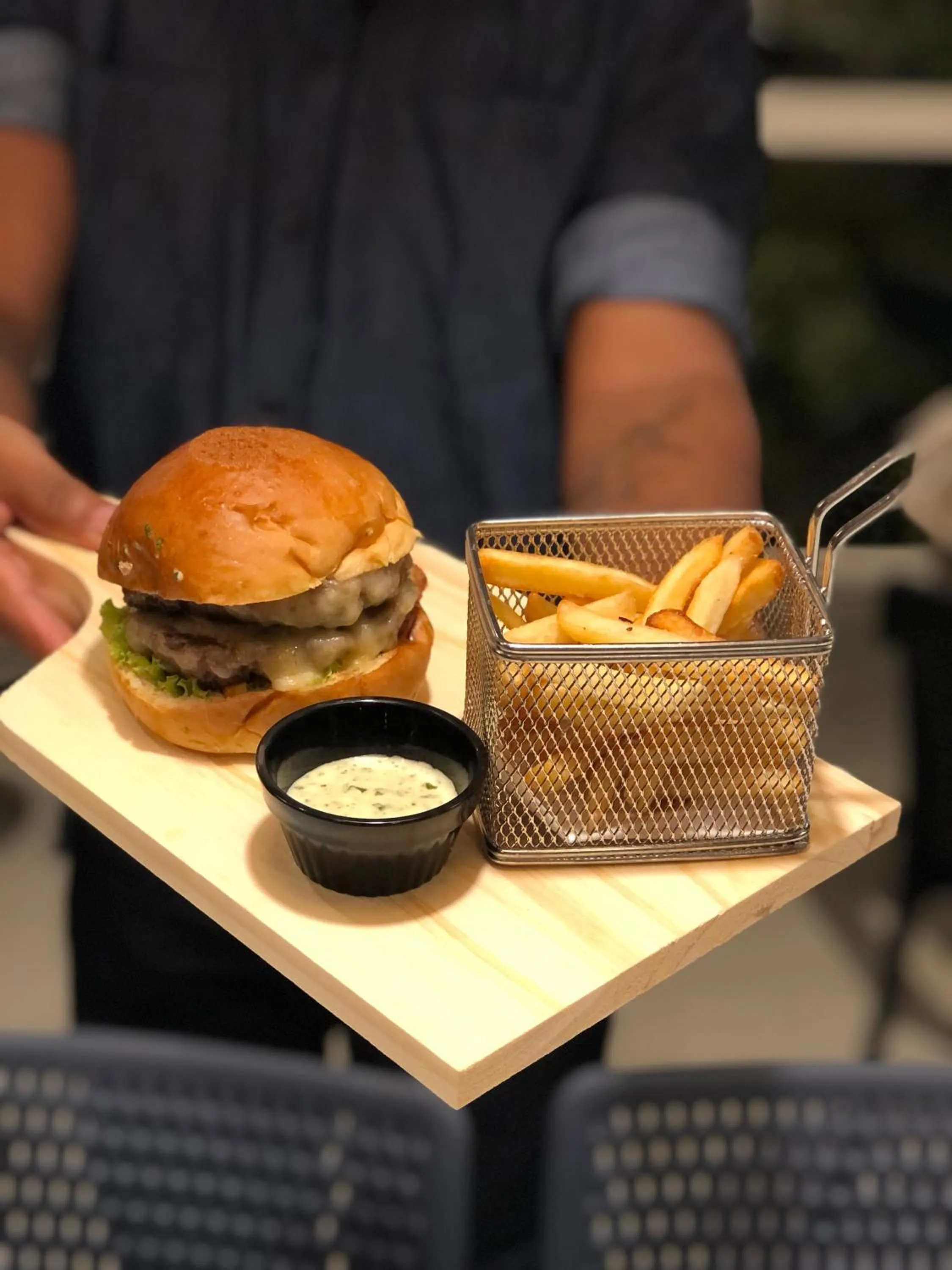 Restaurant/places to eat in Celi Connect Hotel Orla Aracaju