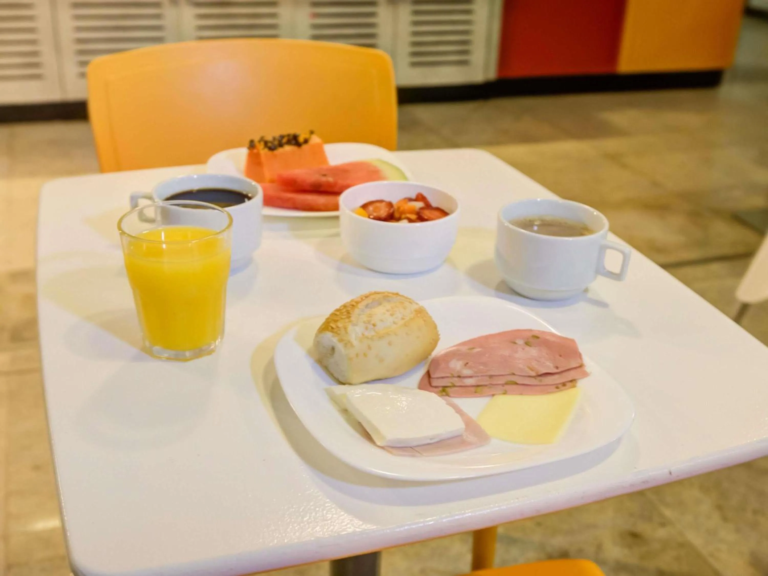 Breakfast in ibis budget RJ Copacabana