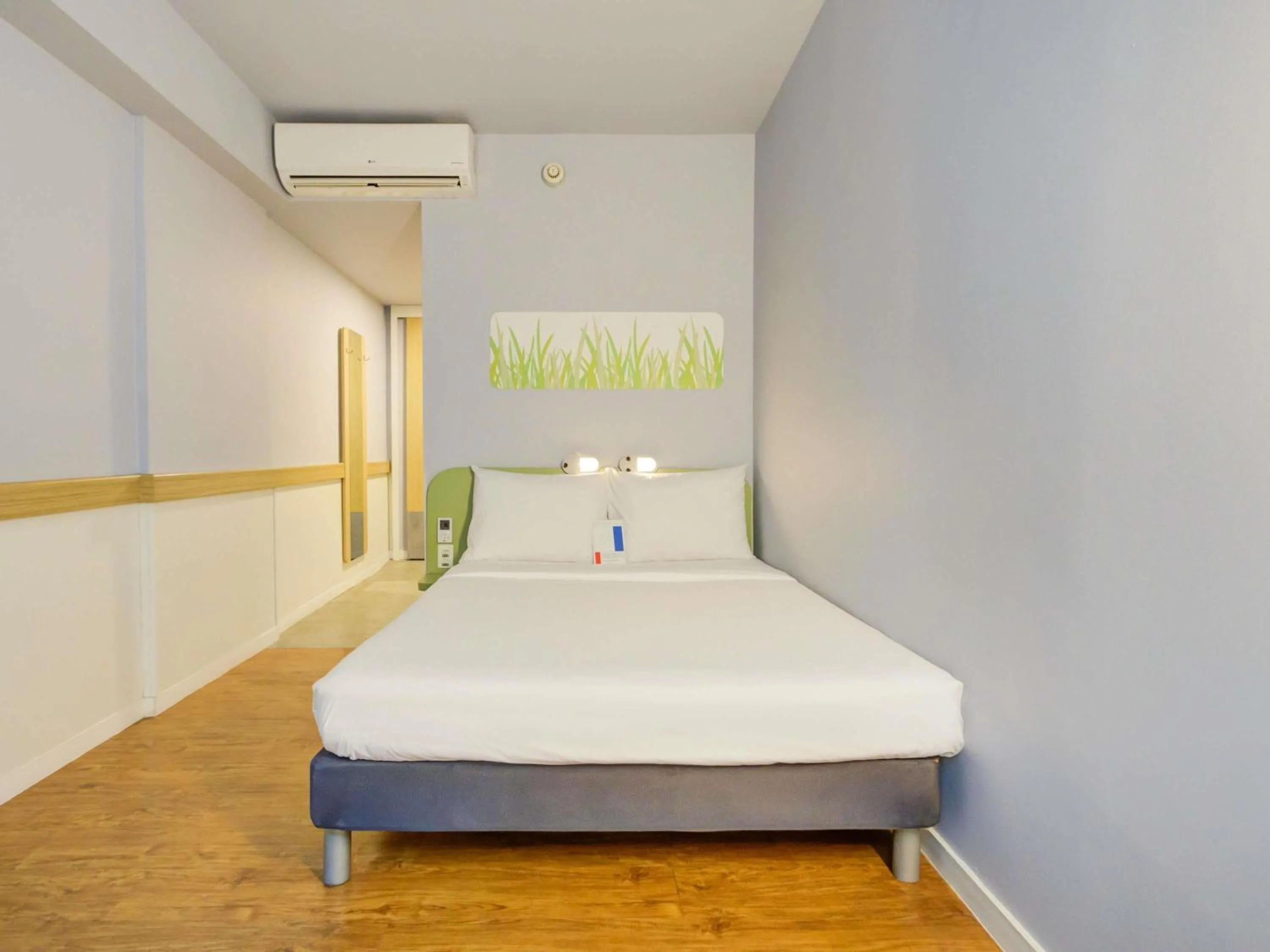 Bedroom, Bed in ibis budget RJ Copacabana