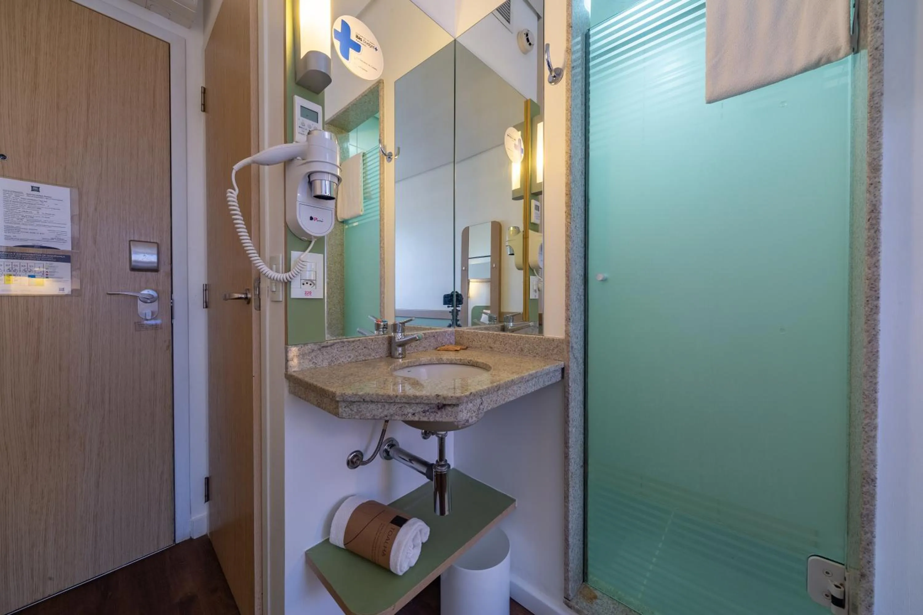 Bedroom in ibis budget Manaus