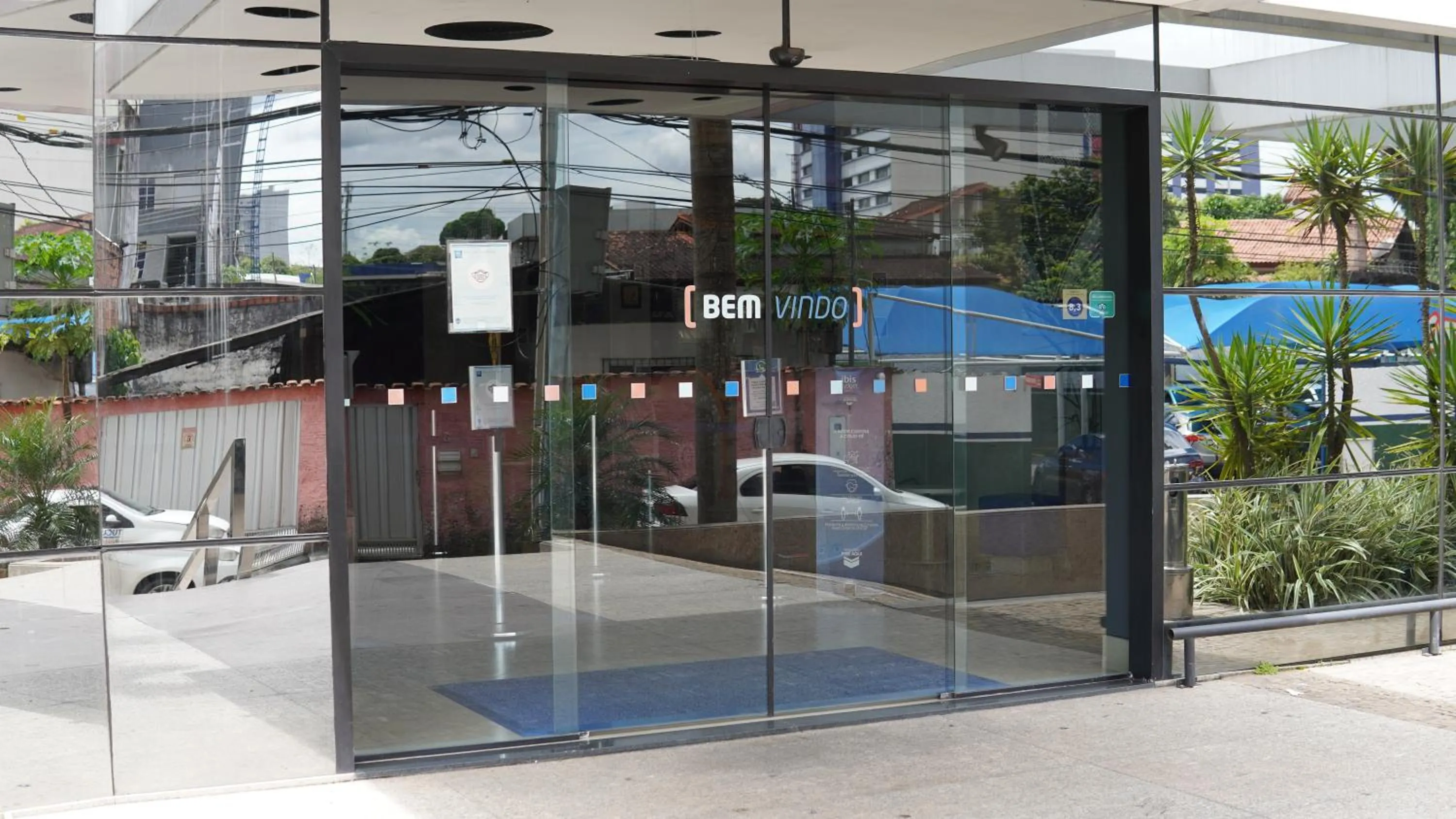Facade/entrance in ibis budget Manaus