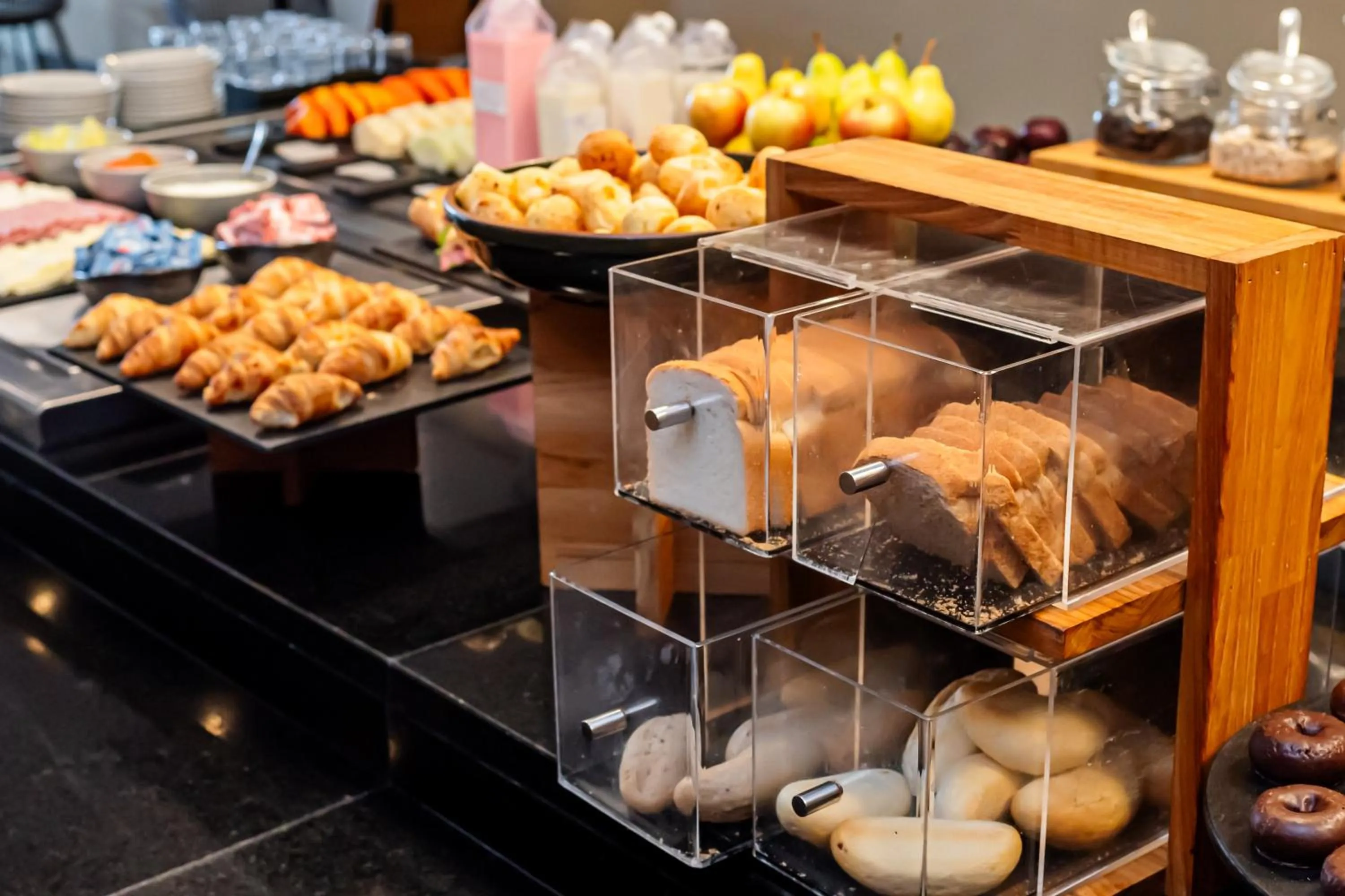 Food and drinks in ibis Santo Andre