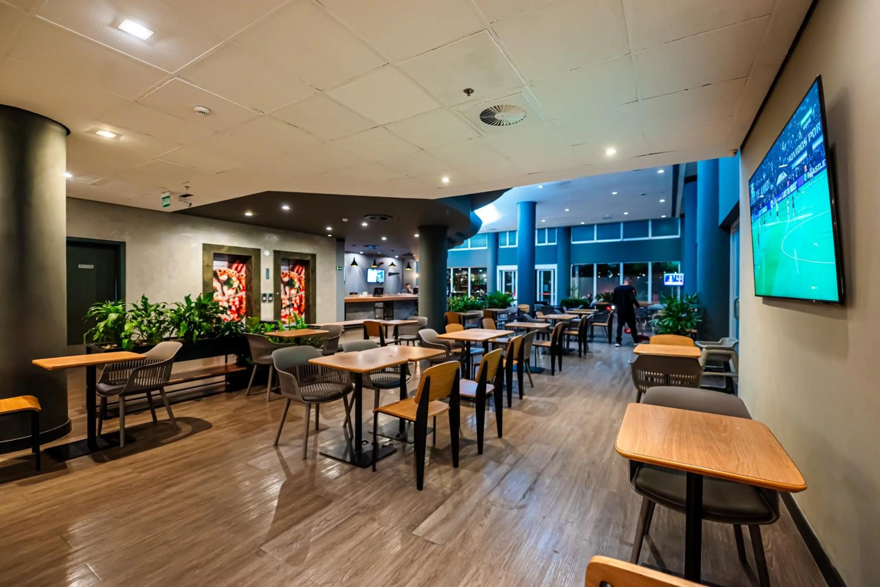 Restaurant/places to eat in ibis Santo Andre