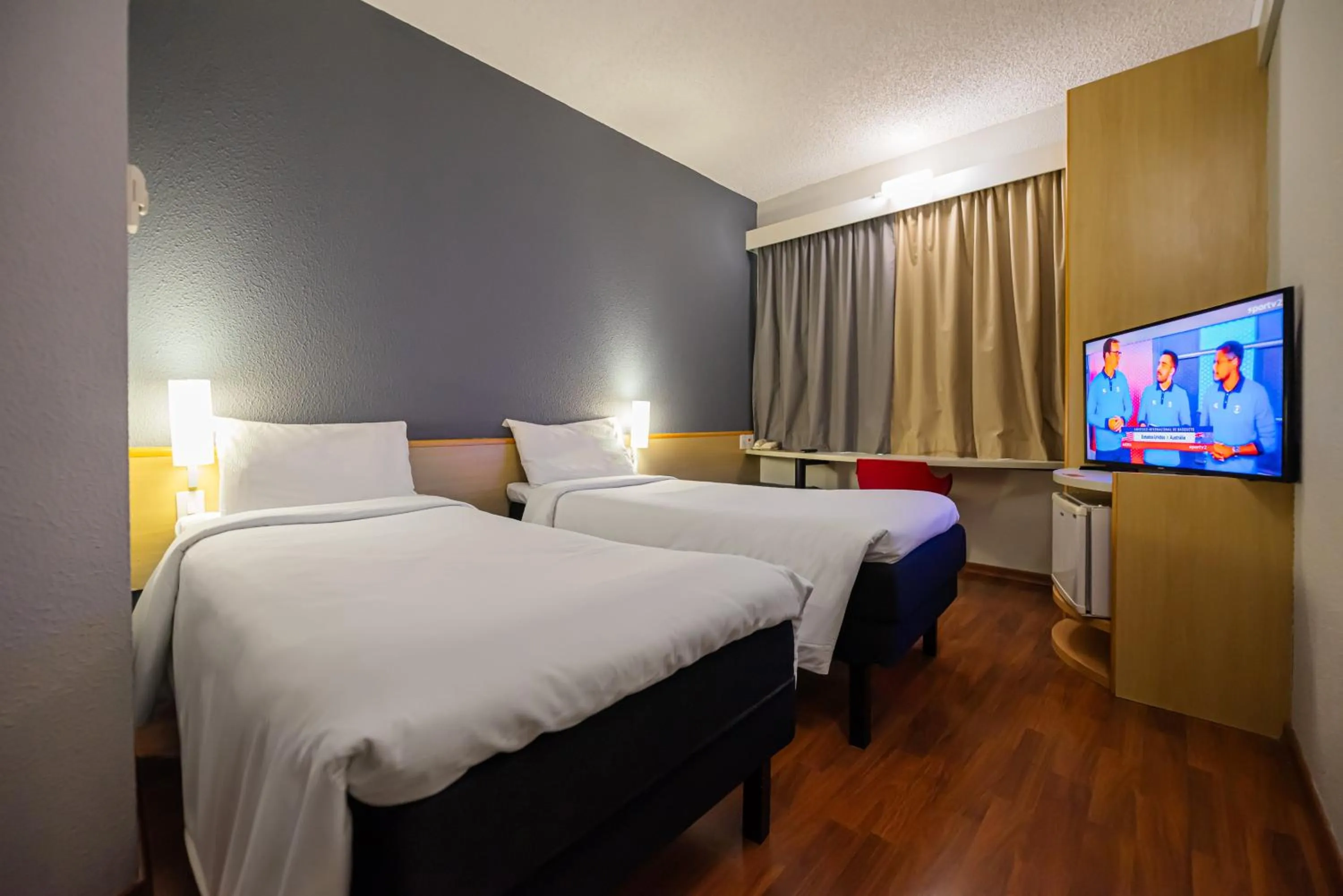 Bed in ibis Santo Andre