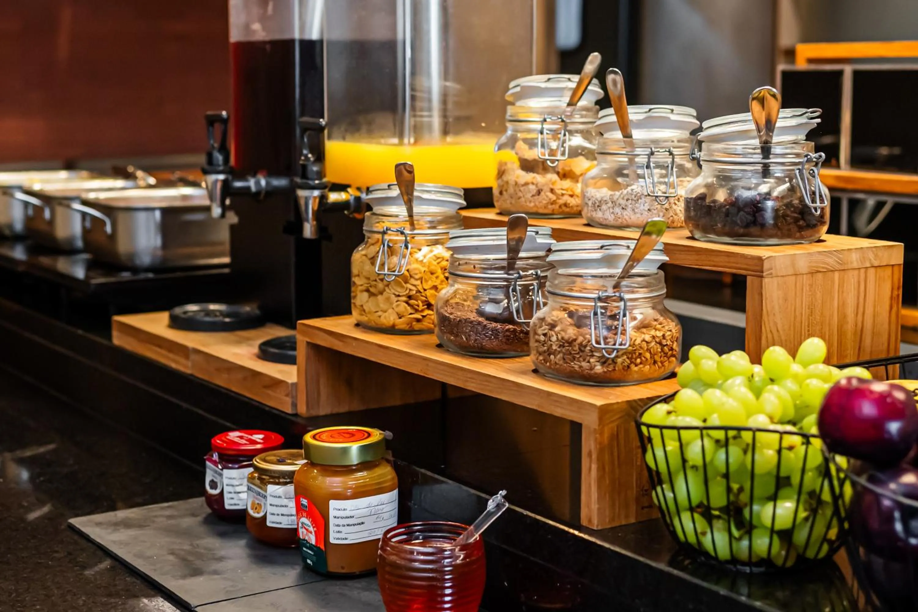 Food and drinks in ibis Santo Andre